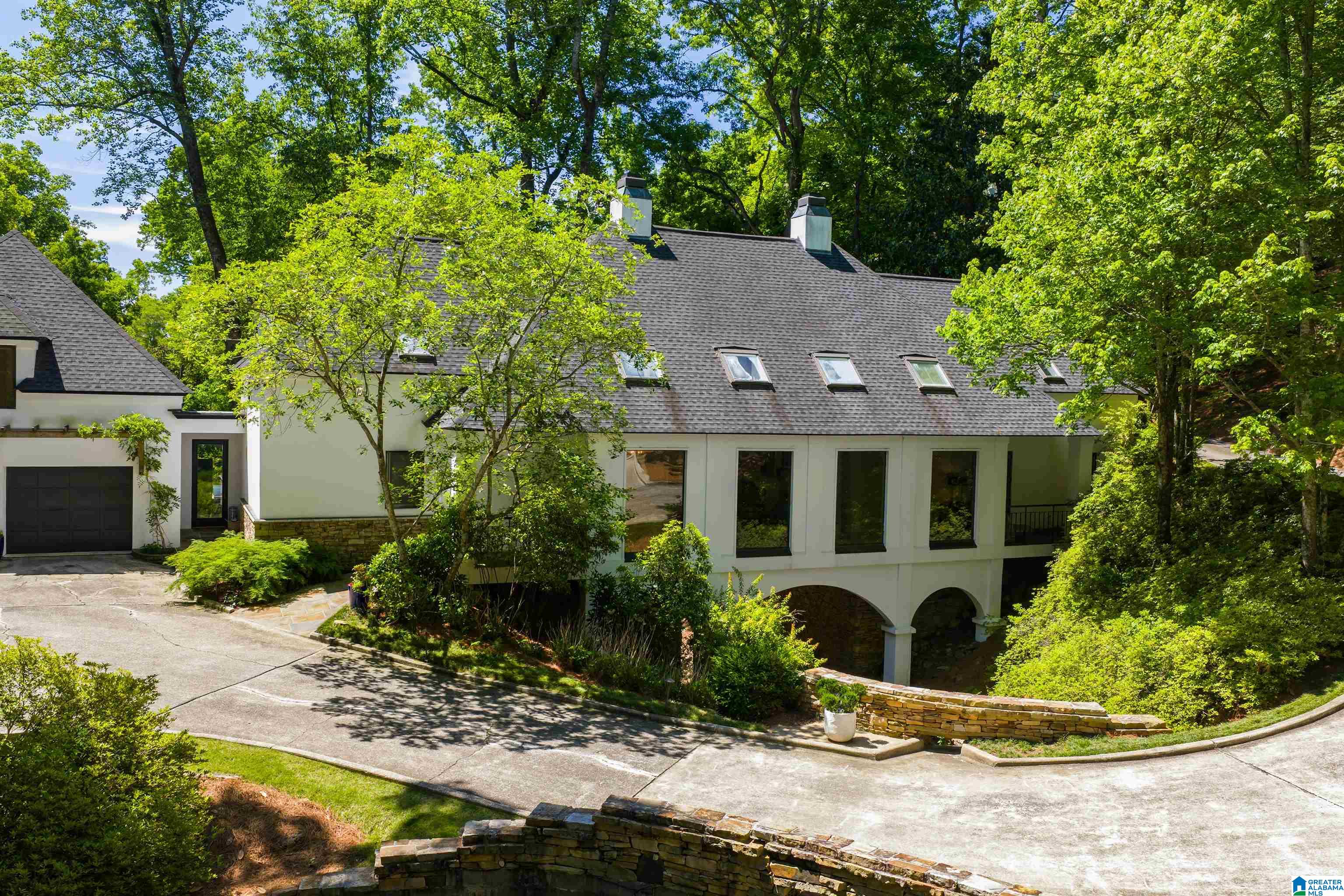 2211 LANE PARK ROAD