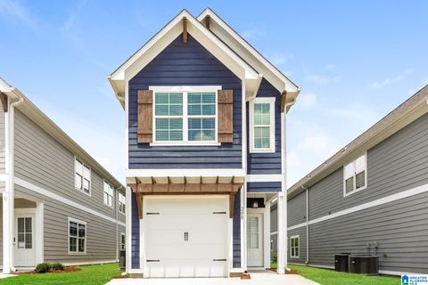 200 CREEK RUN WAY CALERA AL 35040