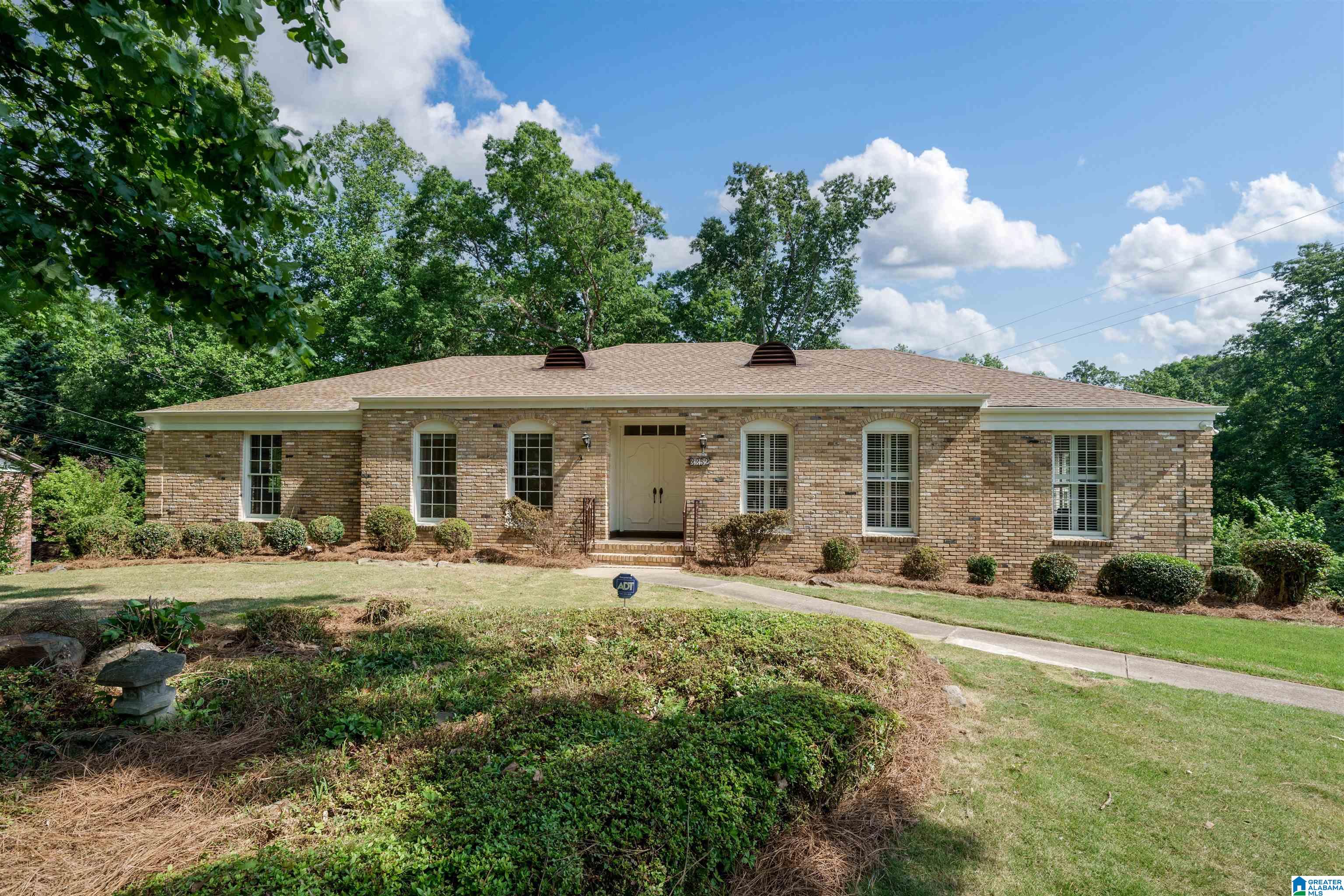 Photo 1 of 48 — 3352 DUNBROOKE DRIVE, MOUNTAIN BROOK, AL 35243