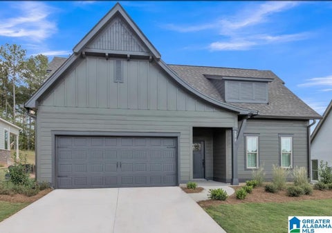Photo of 1000 Chelsea Park Bend, CHELSEA, AL 35043 (MLS # 21464821)