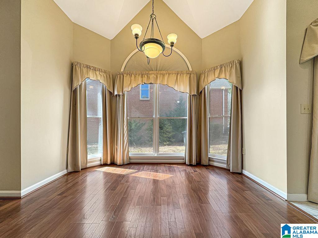 4528 LAKE VALLEY DRIVE