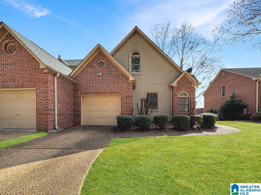 4528 LAKE VALLEY DRIVE