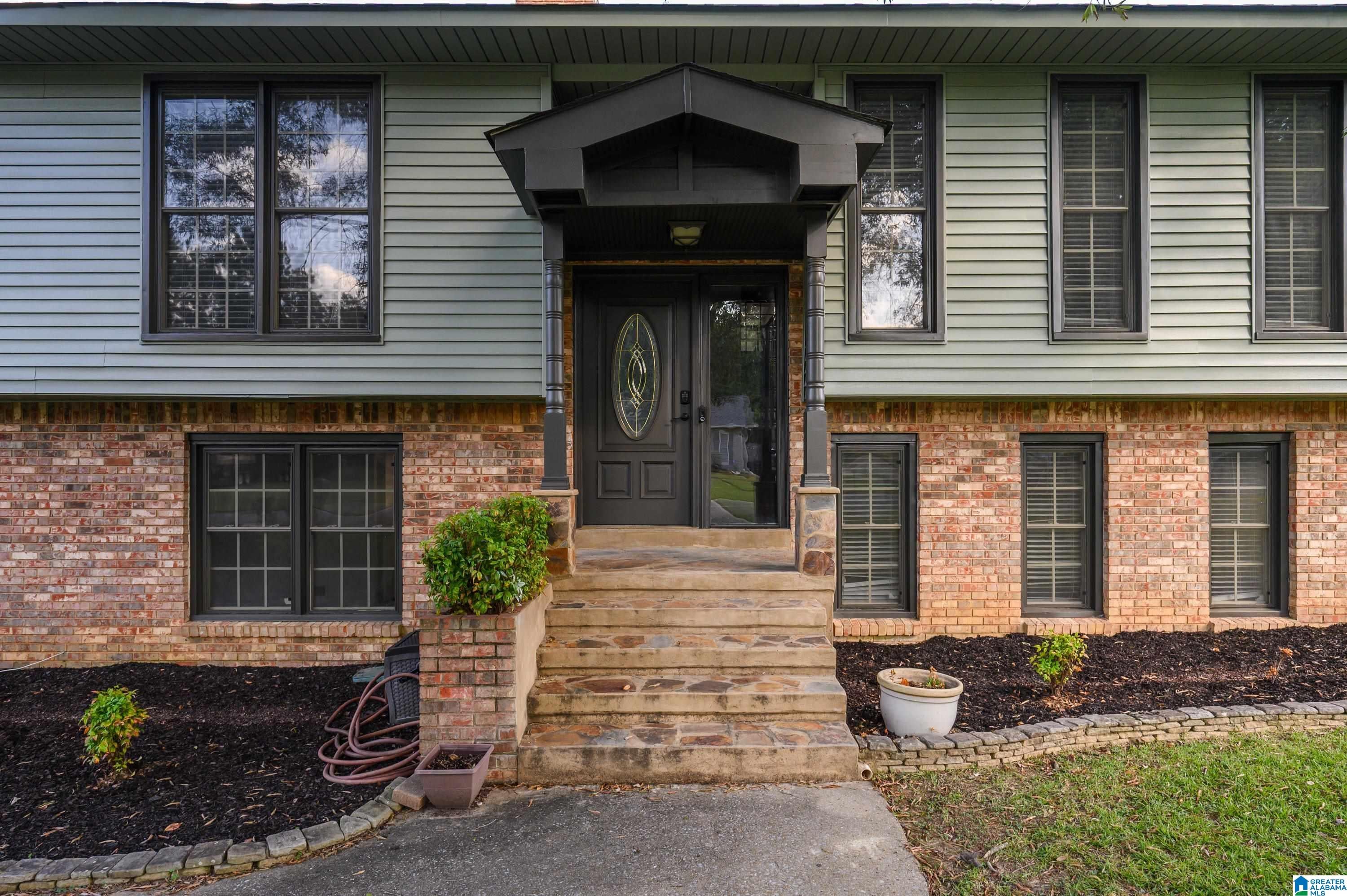 605 VALLEYVIEW DRIVE
