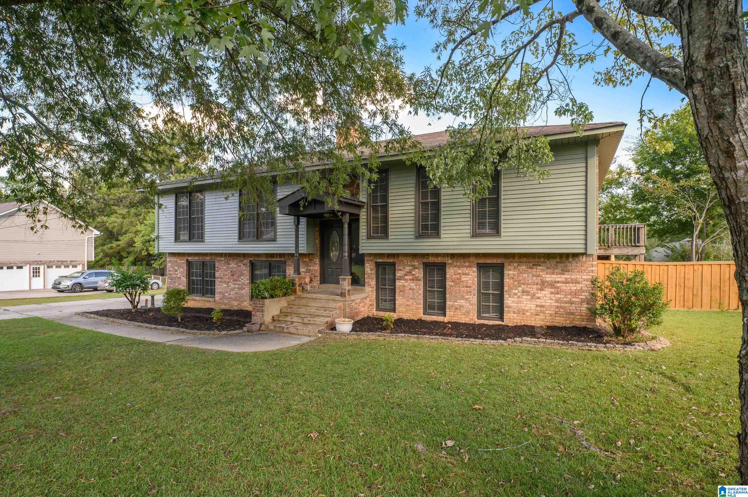 605 VALLEYVIEW DRIVE