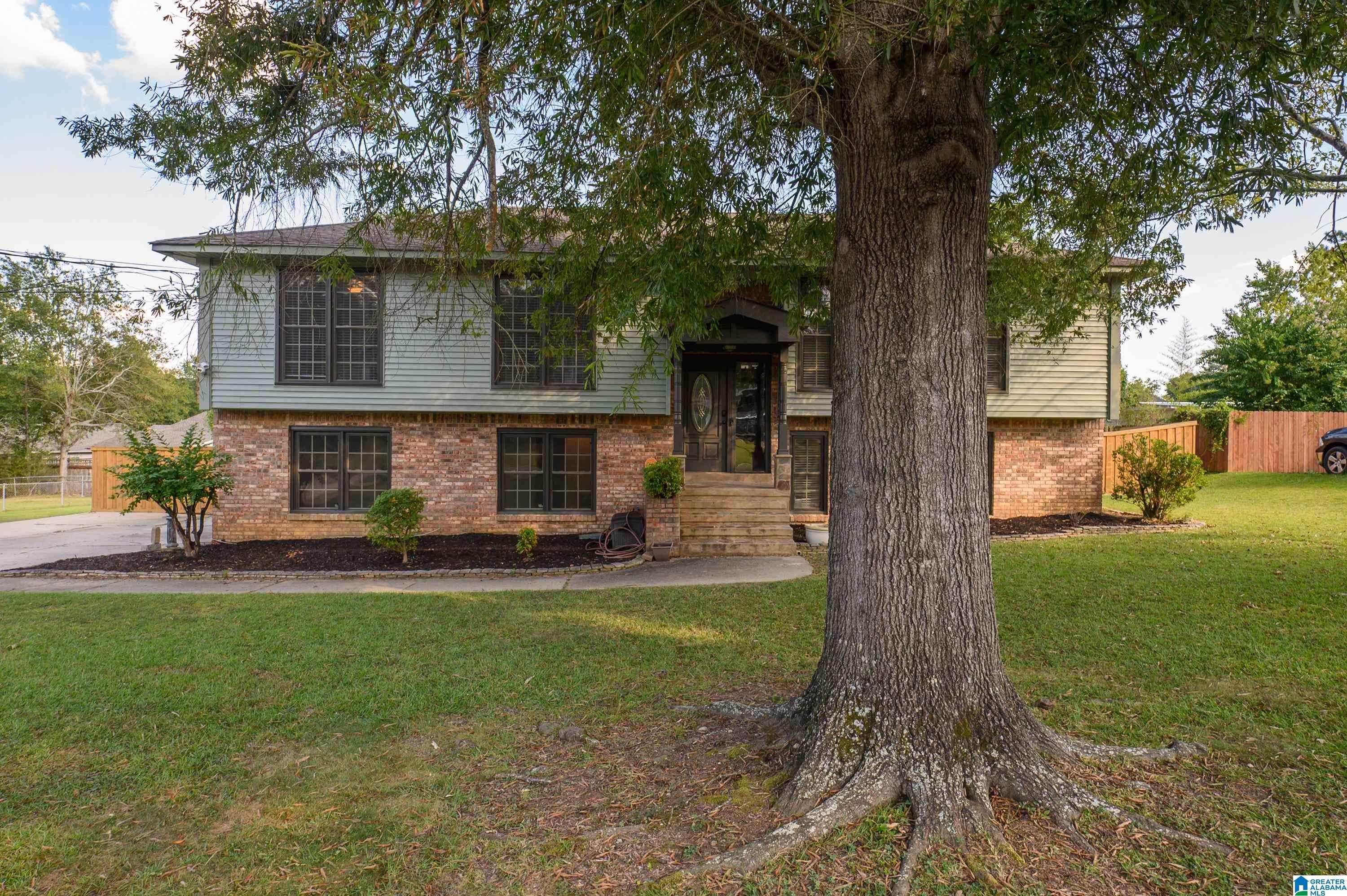 605 VALLEYVIEW DRIVE