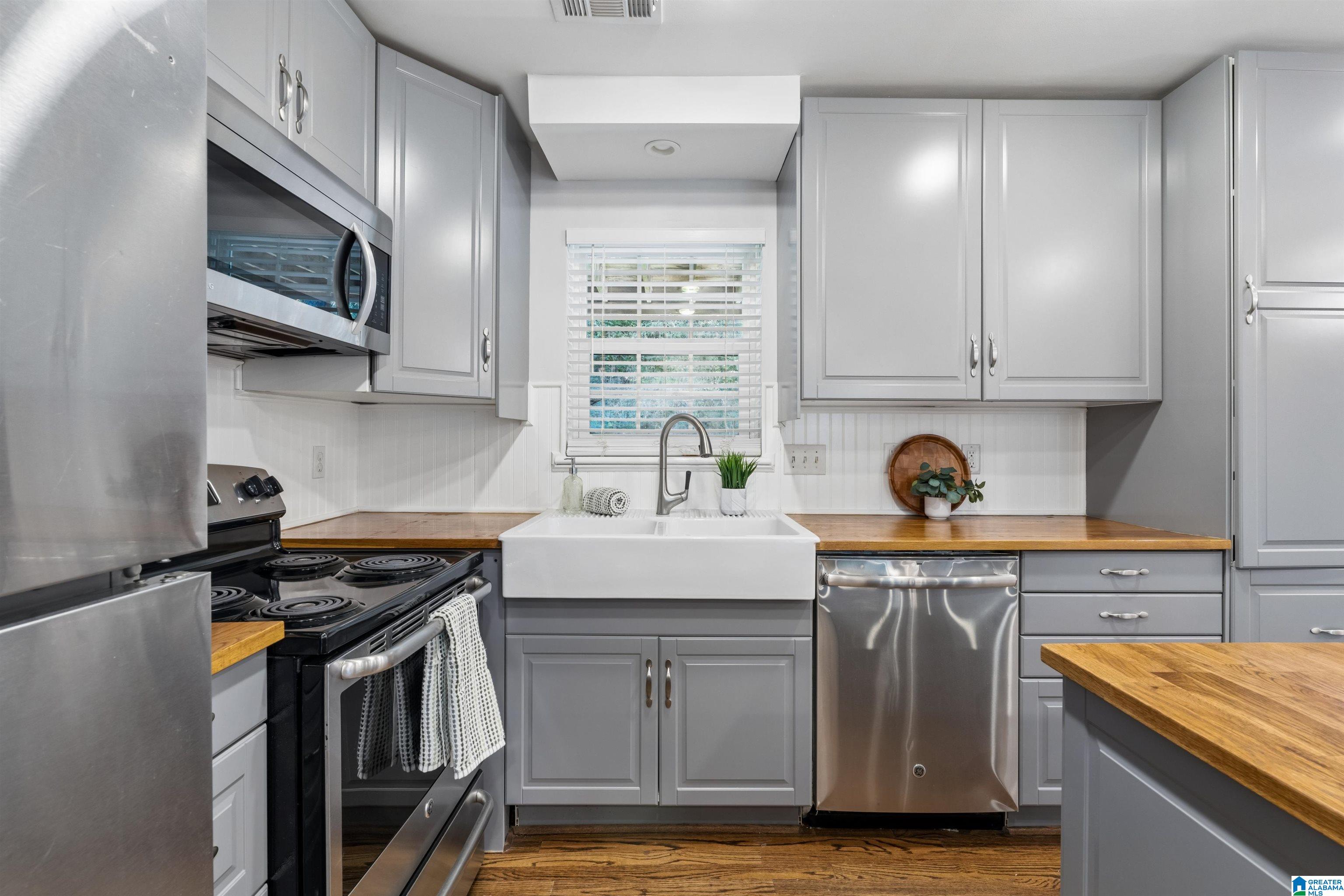 2202 MONTREAT CIRCLE A