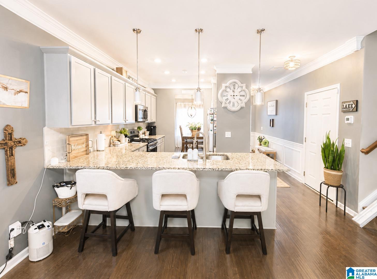 3175 BOARDWALK LANE