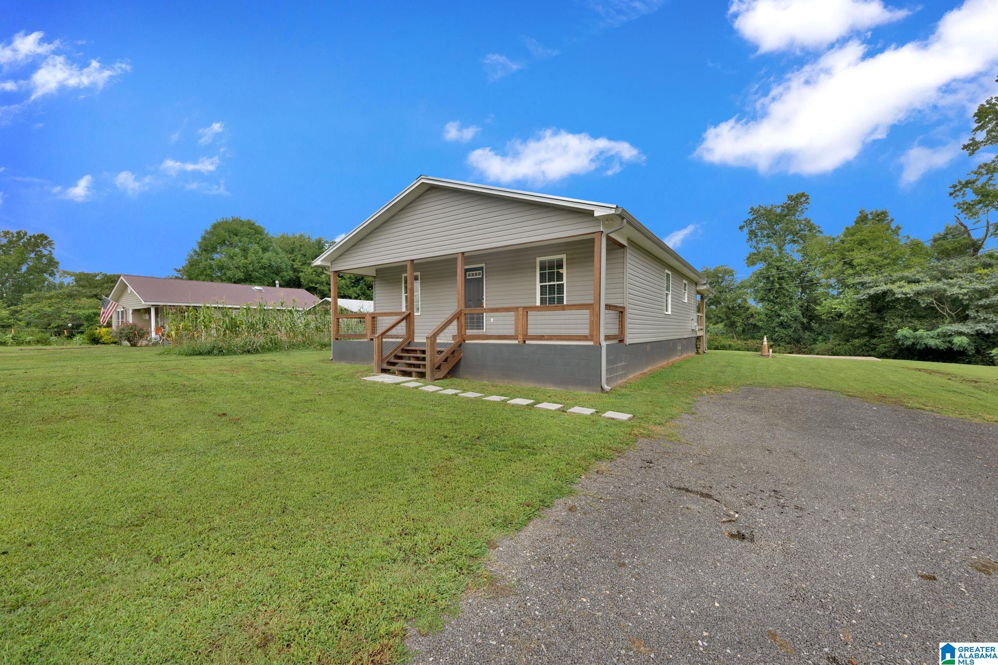 572 NAIL ROAD