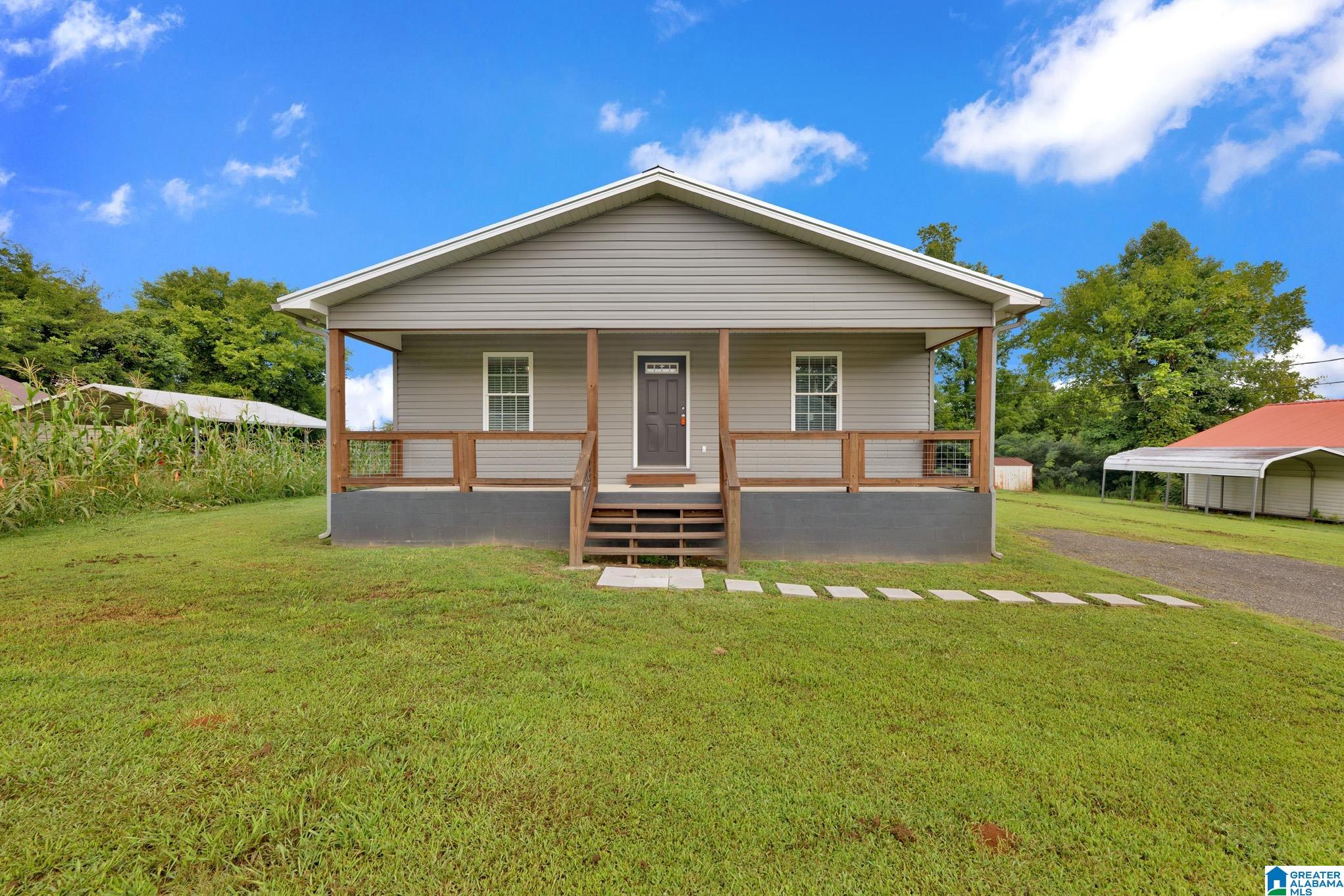 572 NAIL ROAD