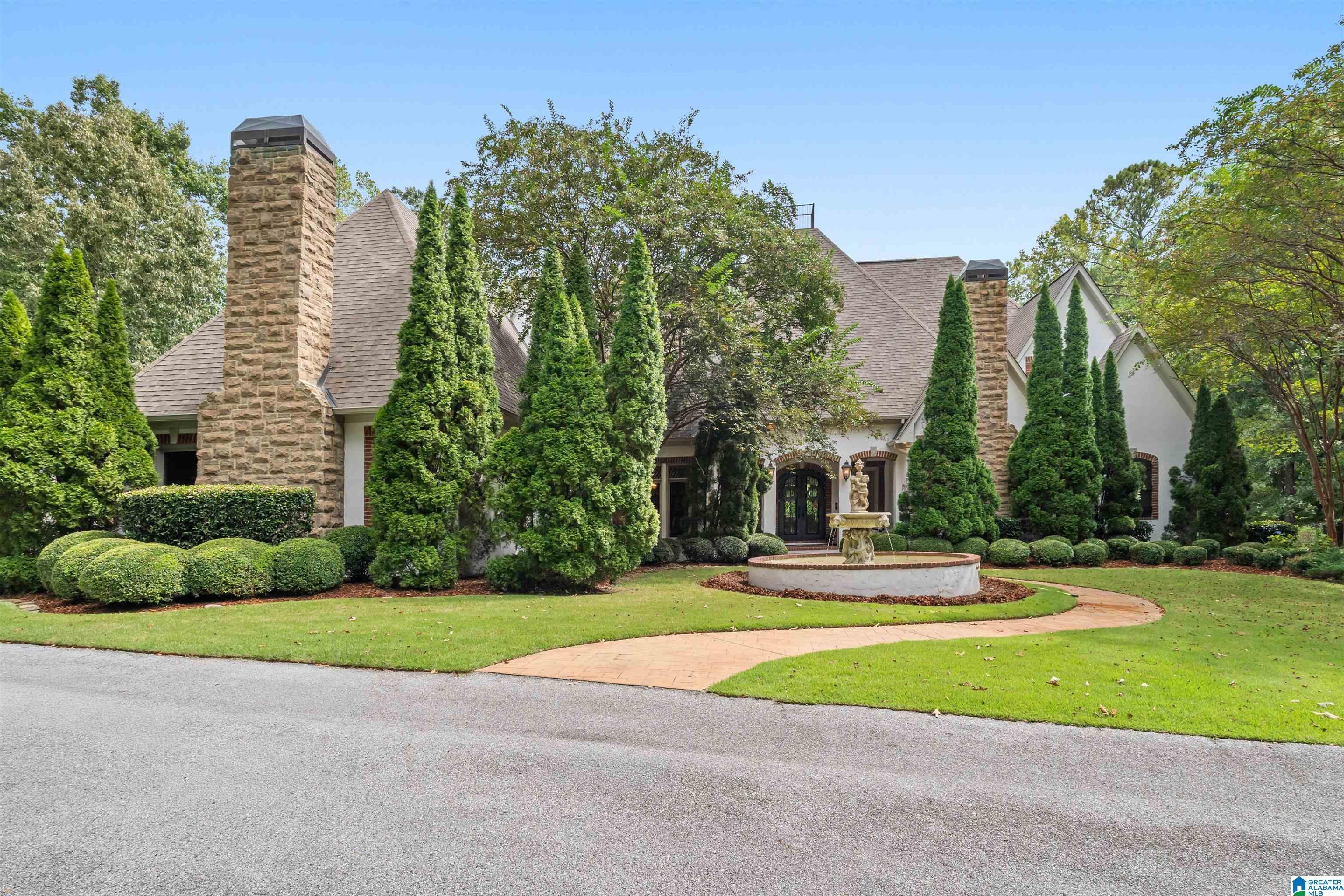 9 MONTAGEL WAY