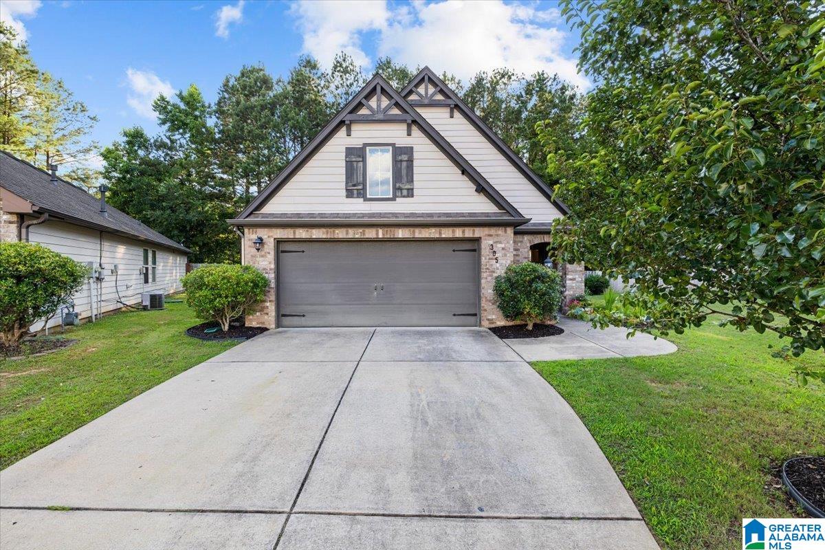 305 REED WAY