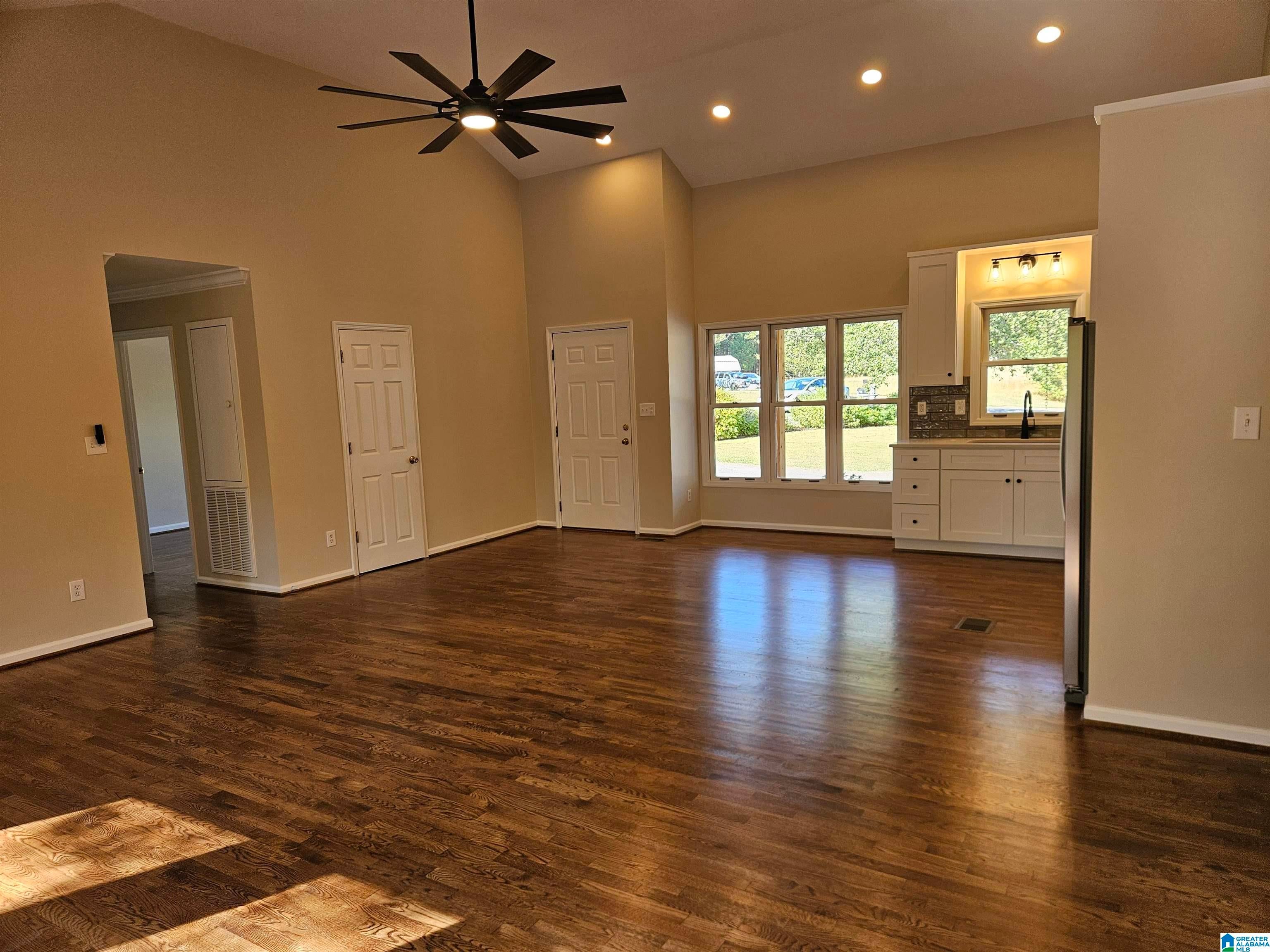 271 CANOE DRIVE