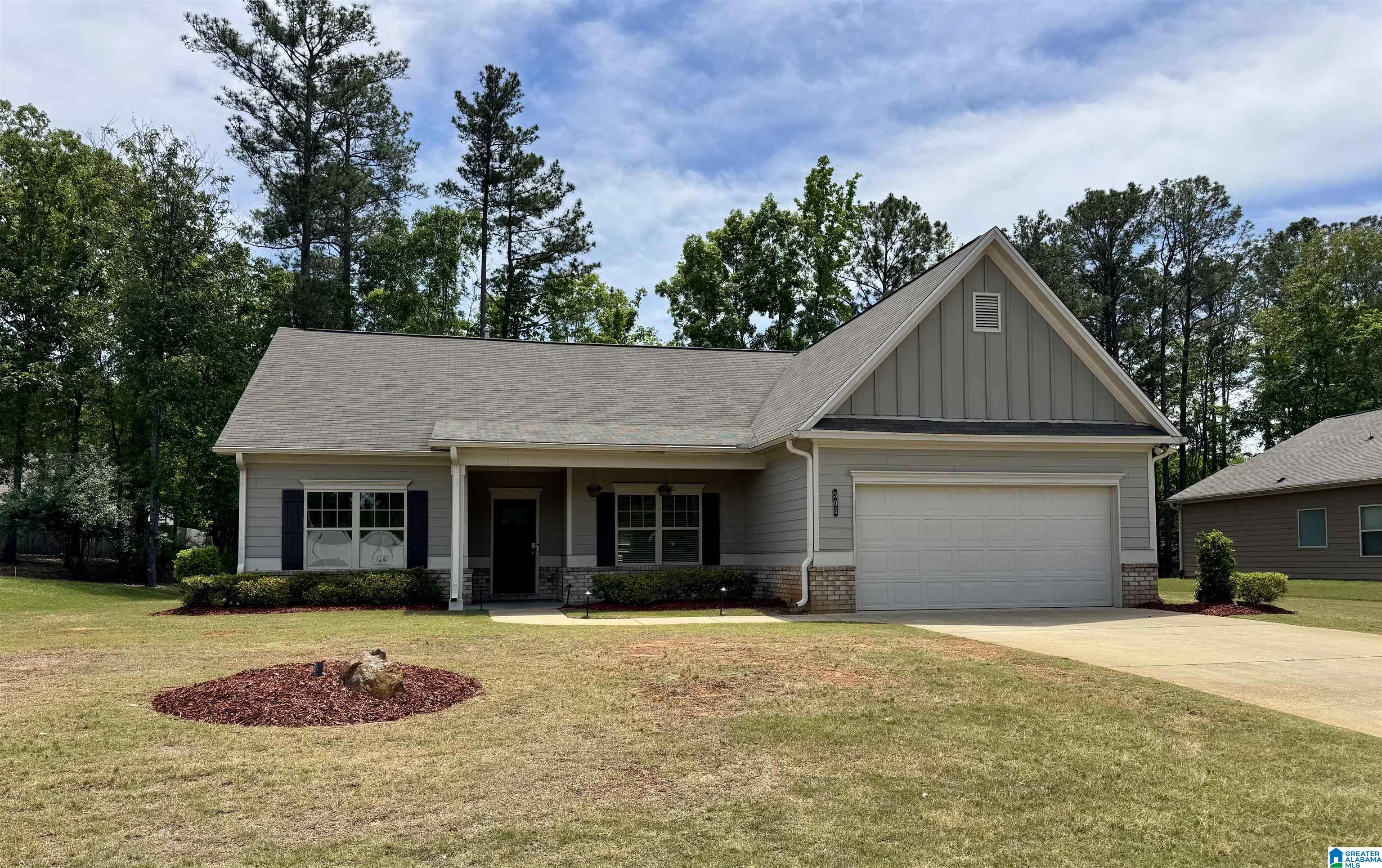 305 COUNTRYSIDE CIRCLE