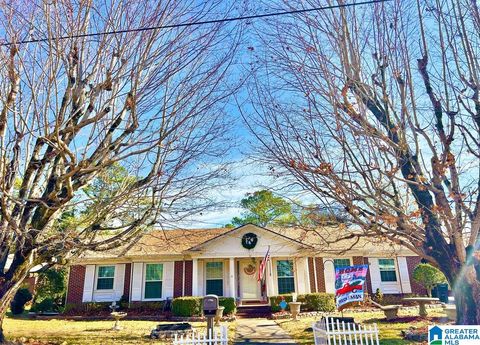 1213 VINE STREET ANNISTON AL 36207