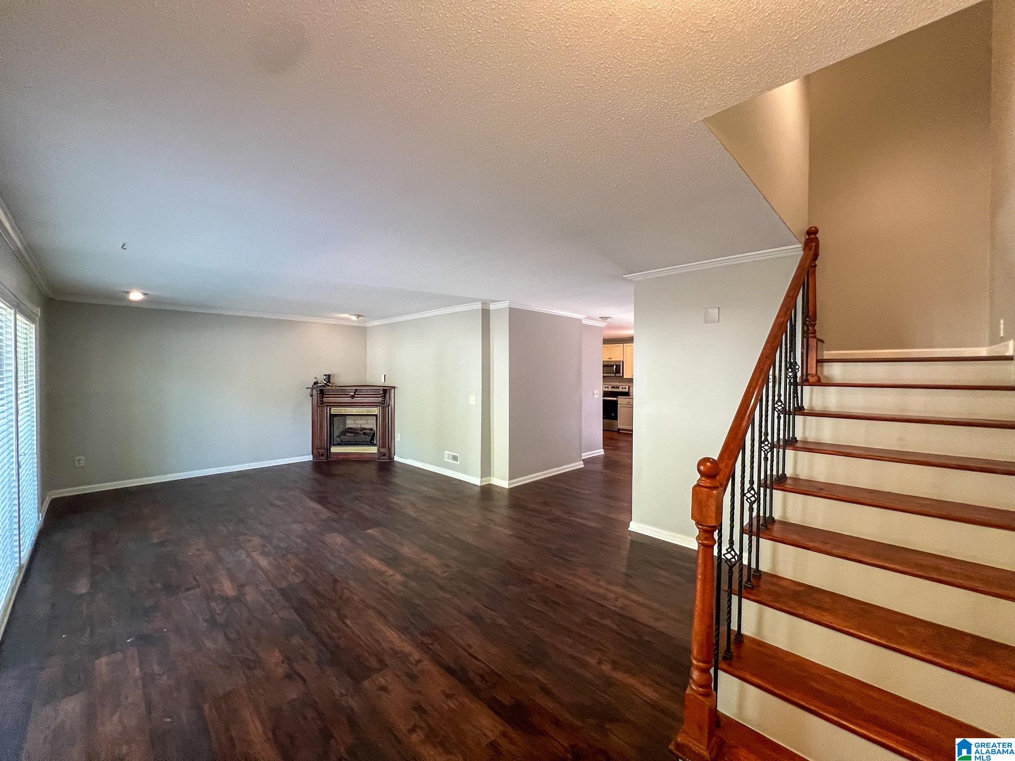 1909 CHANDALAR COURT