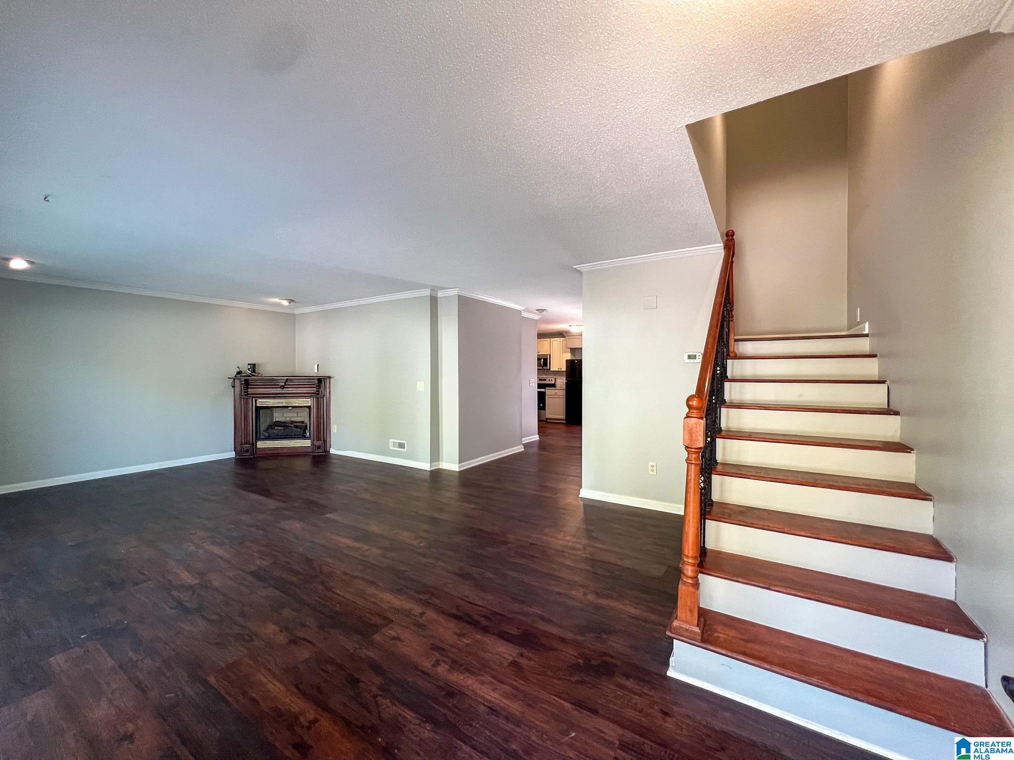 1909 CHANDALAR COURT