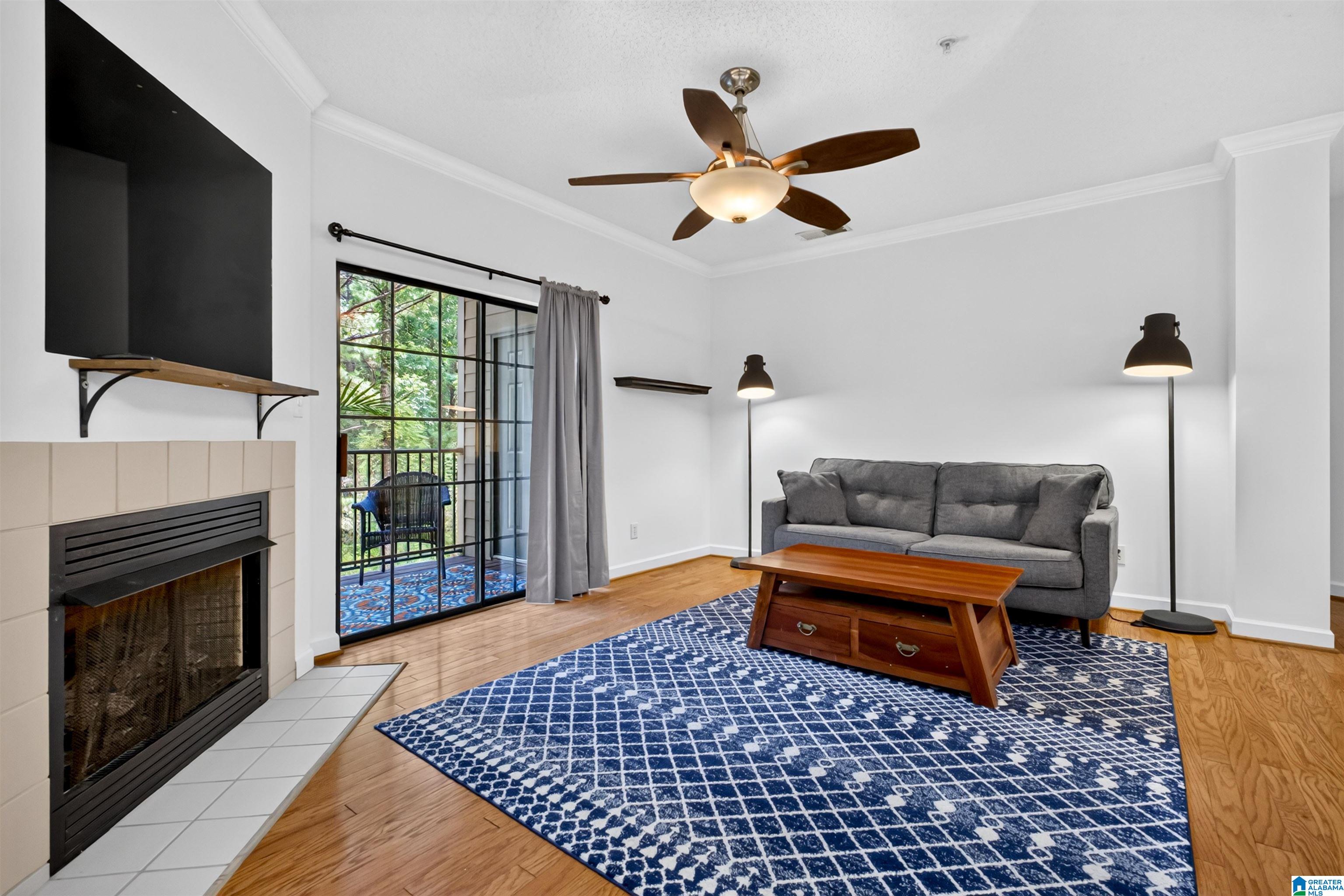204 STERLING OAKS DRIVE 204