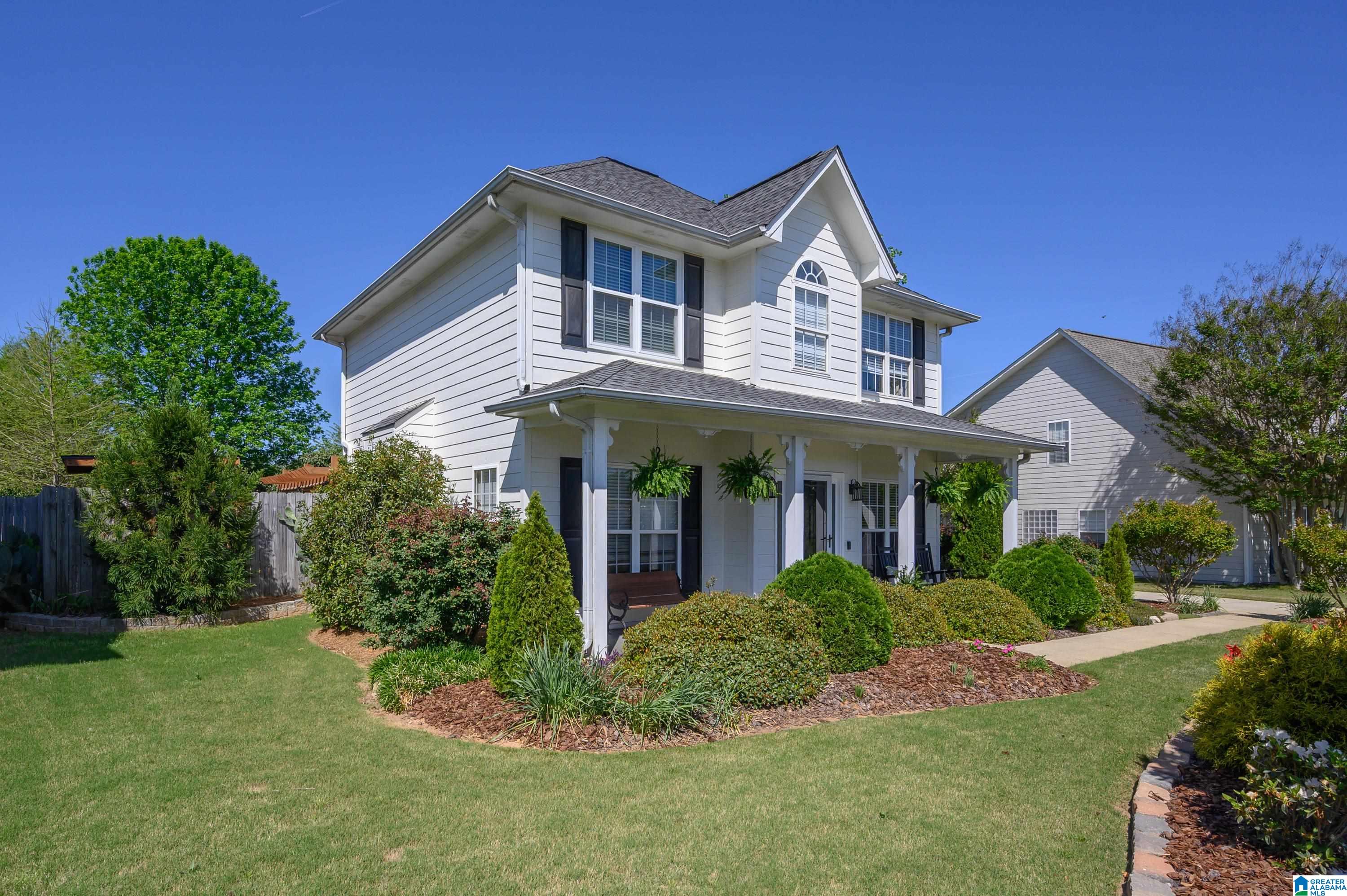 108 VICTORIA STATION