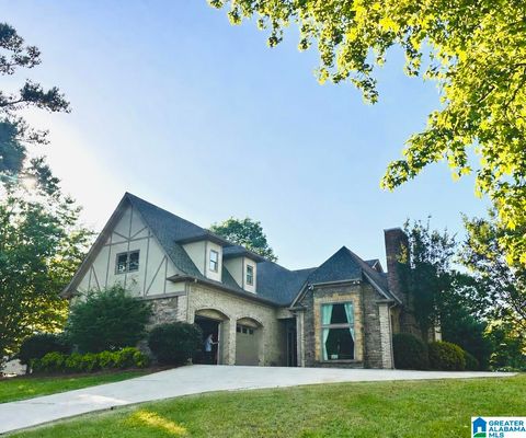 8480 LEDGE CIRCLE TRUSSVILLE AL 35173