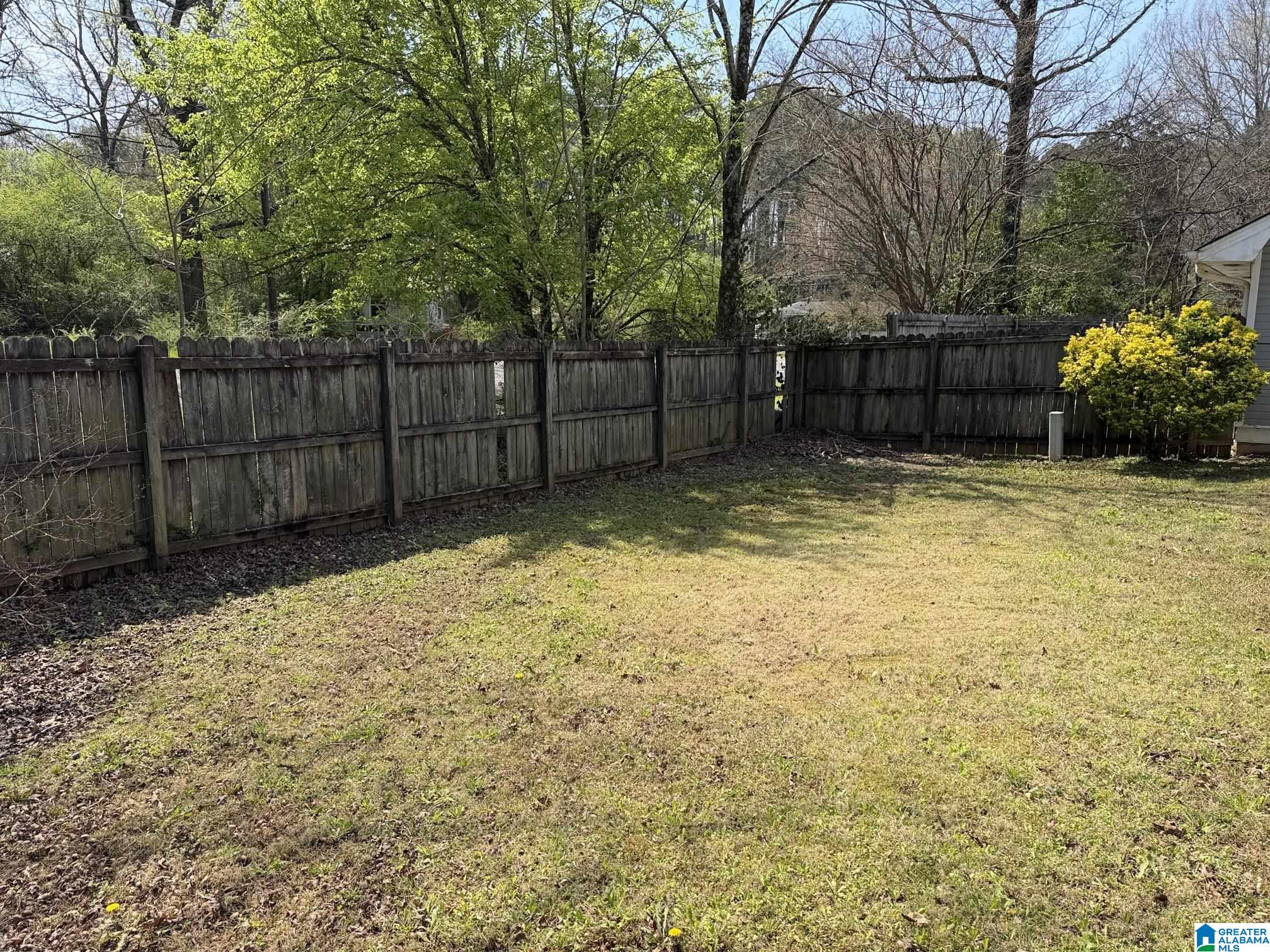 1705 LAKE PARK CIRCLE