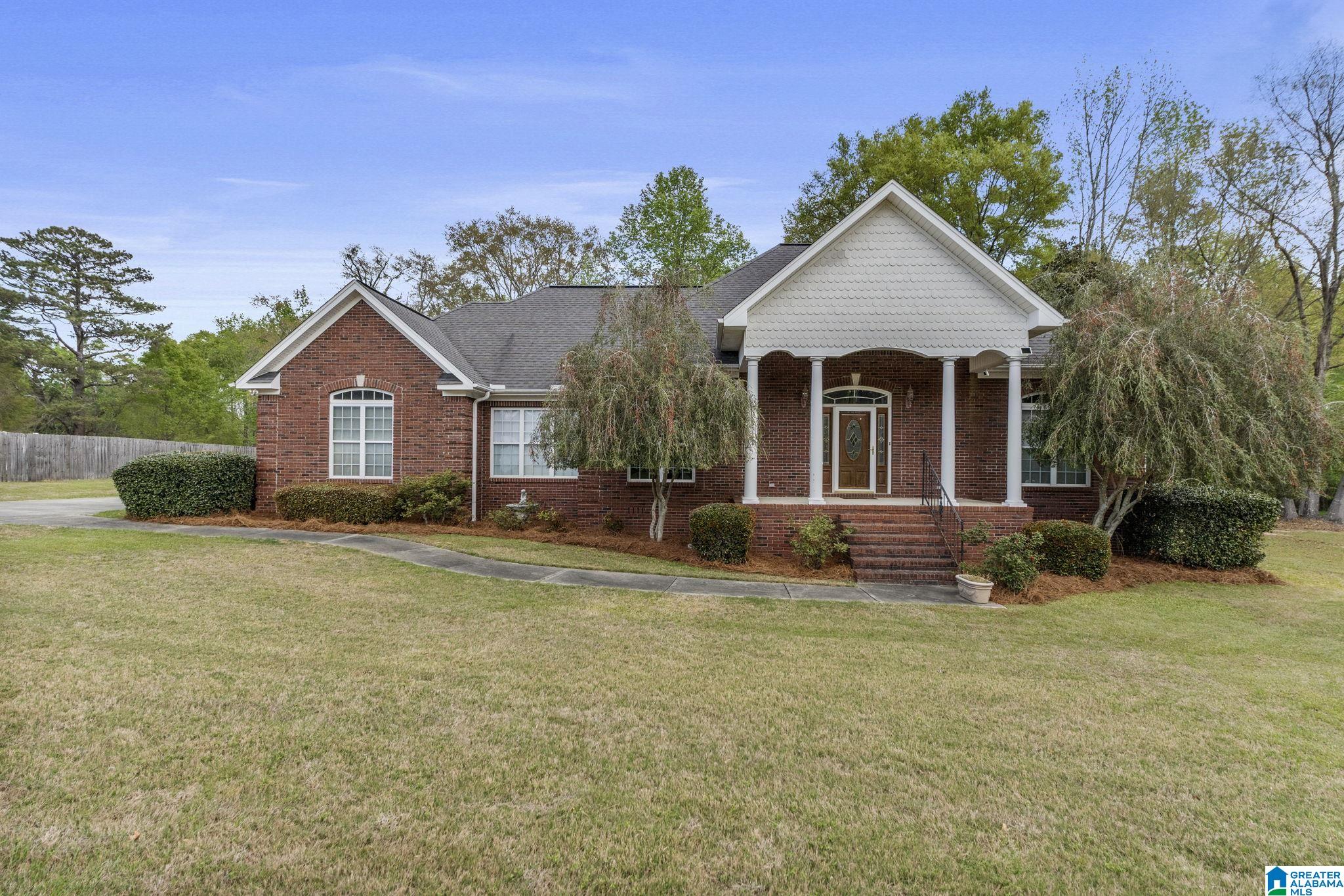 Photo 1 of 47 — 215 BUCK CIRCLE, CLANTON, AL 35045