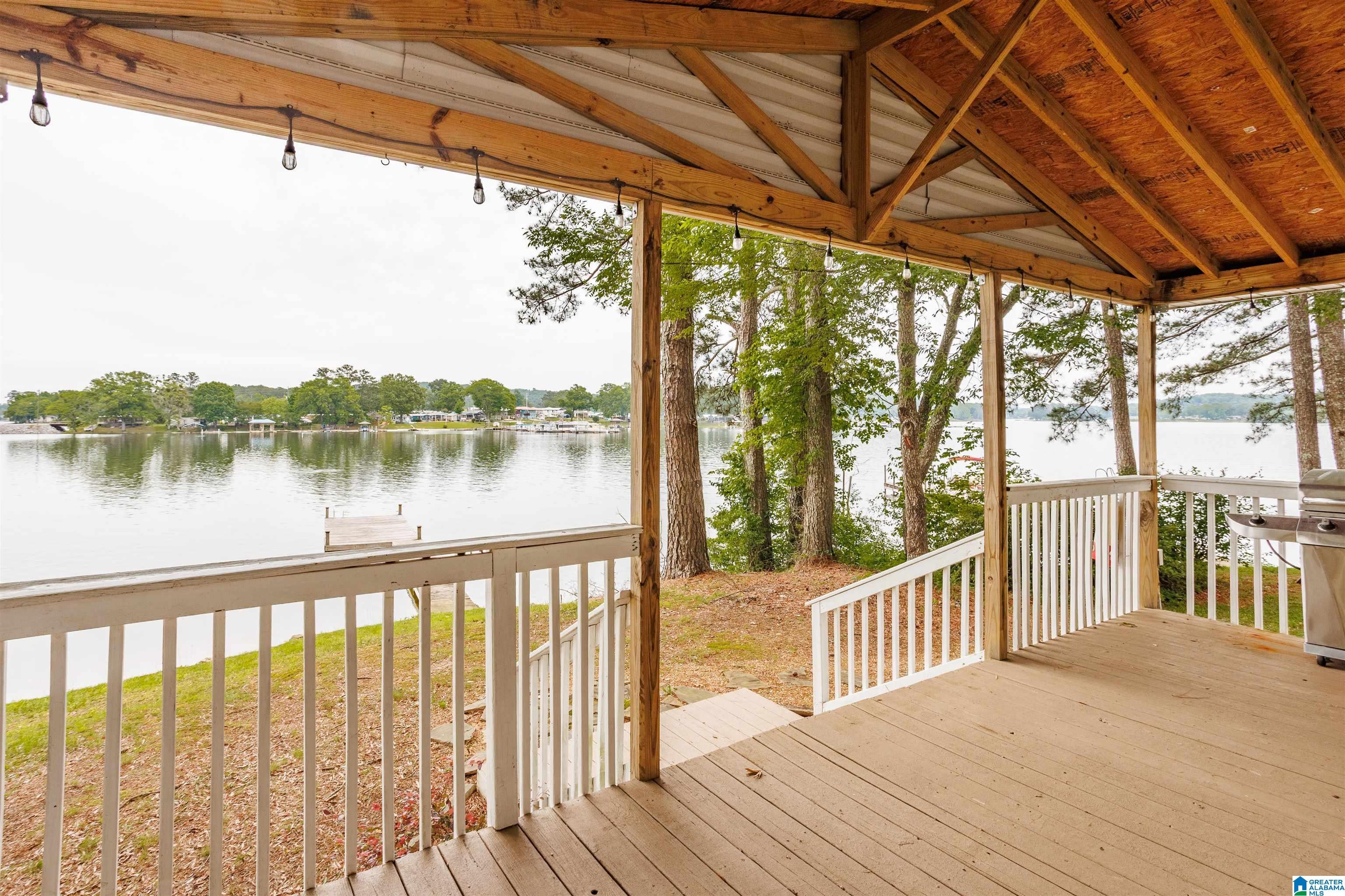 63 BROWN DRIVE - Photo 4