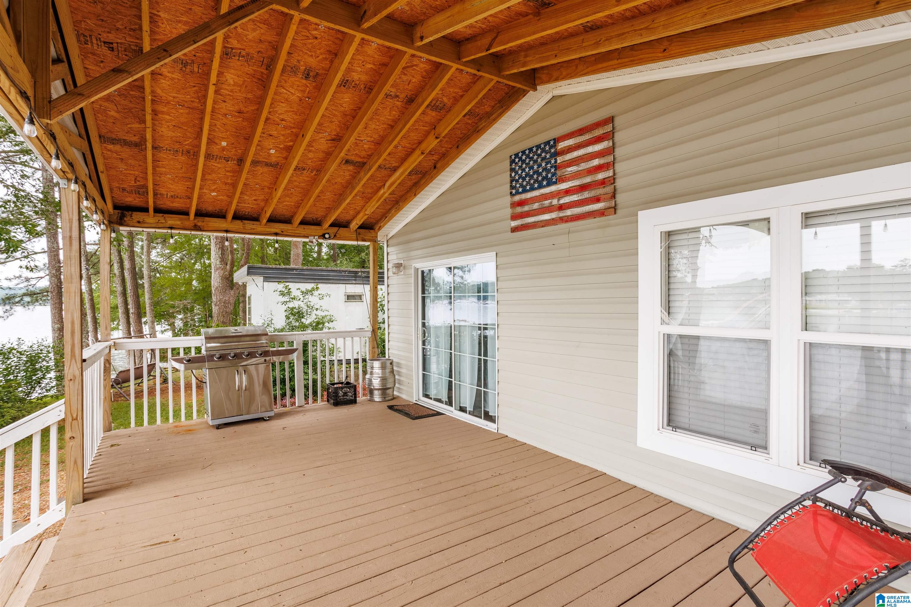 63 BROWN DRIVE - Photo 2