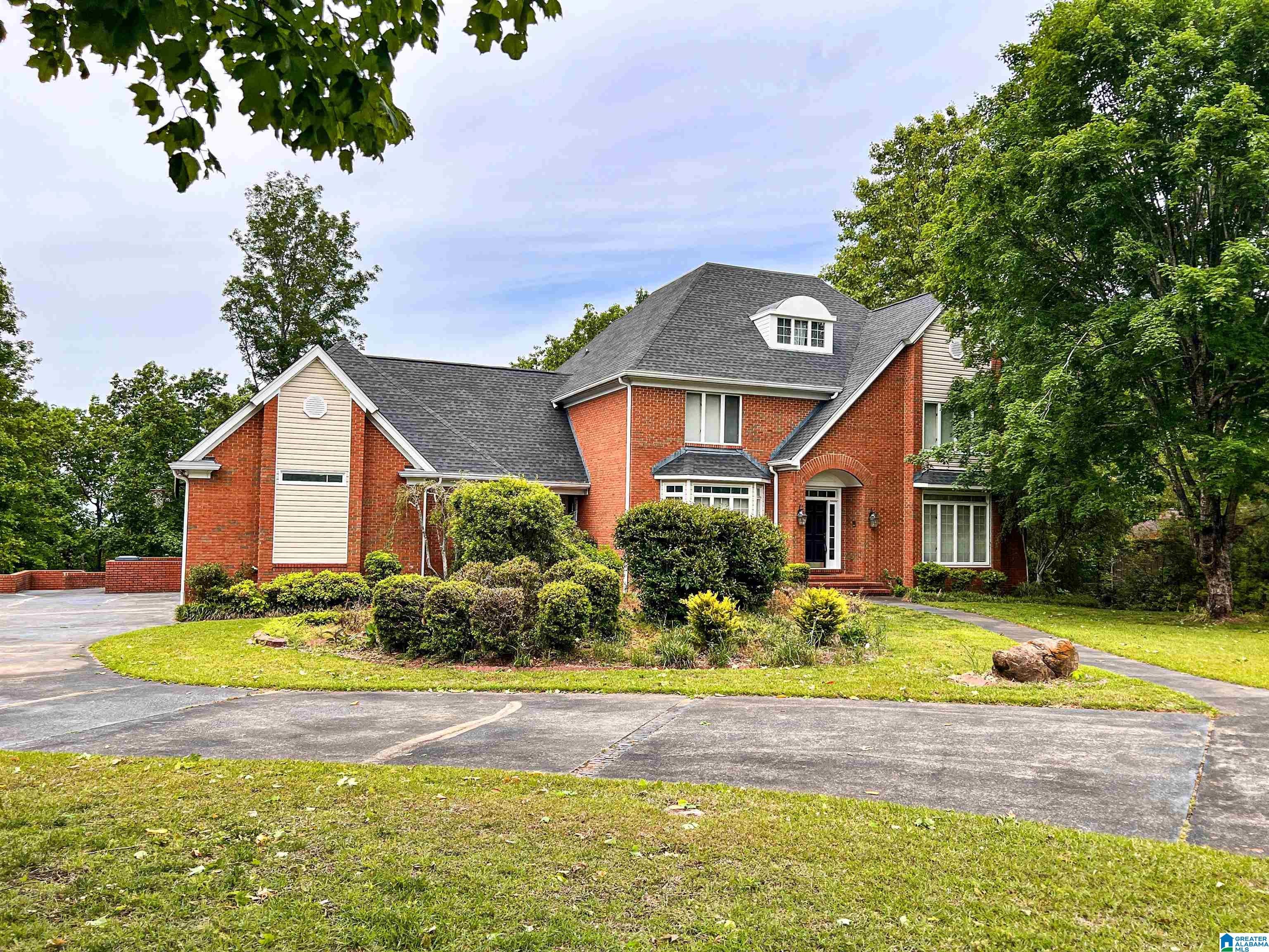 714 HILLYER HIGH ROAD