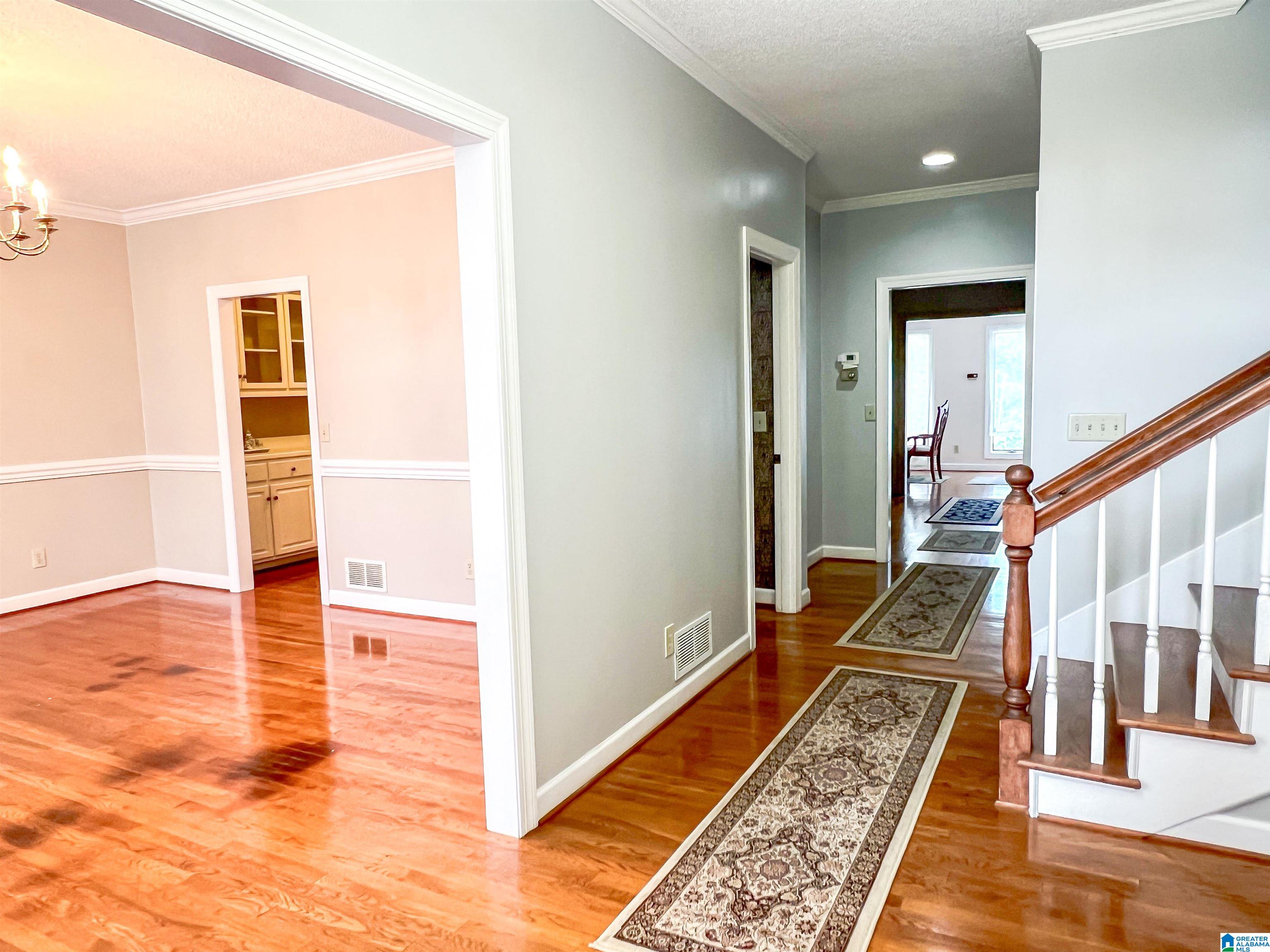 714 HILLYER HIGH ROAD