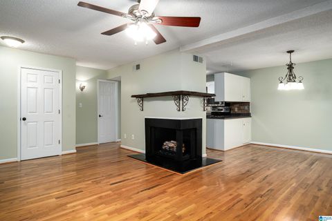 140 WEST GREEN 140 VESTAVIA HILLS AL 35243