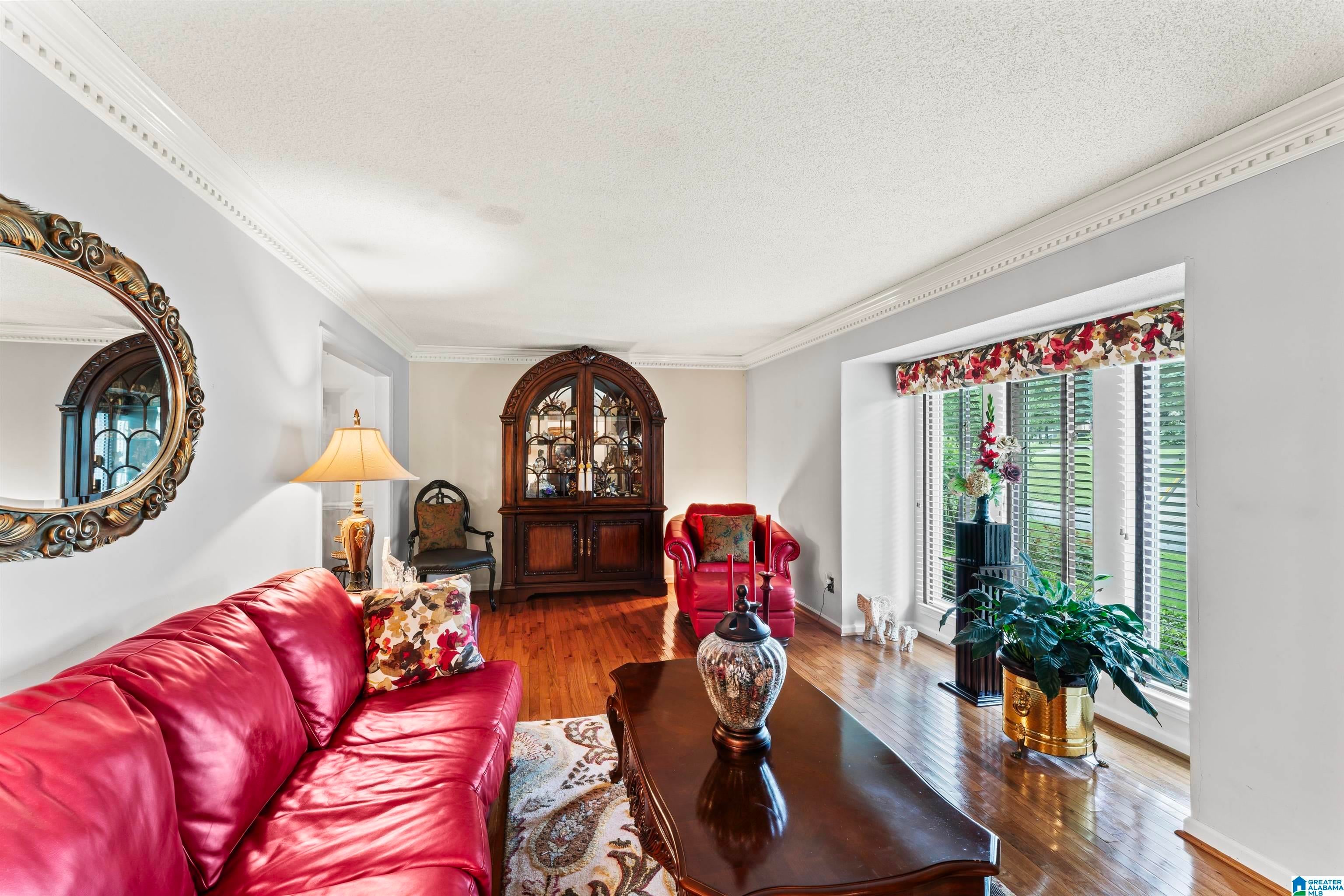 829 SEVEN SPRINGS DRIVE