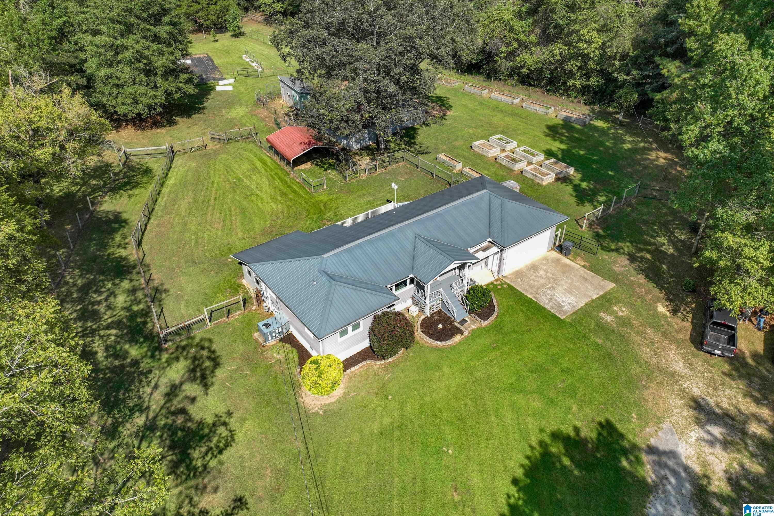 5329 RED HOLLOW ROAD