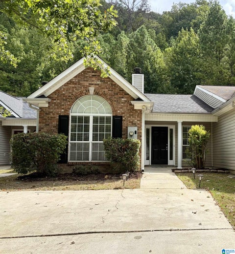 Photo of 404 Midridge Lane, PELHAM, AL 35124 (MLS # 21464884)