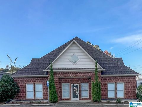 200 CANYON PARK DRIVE PELHAM AL 35124