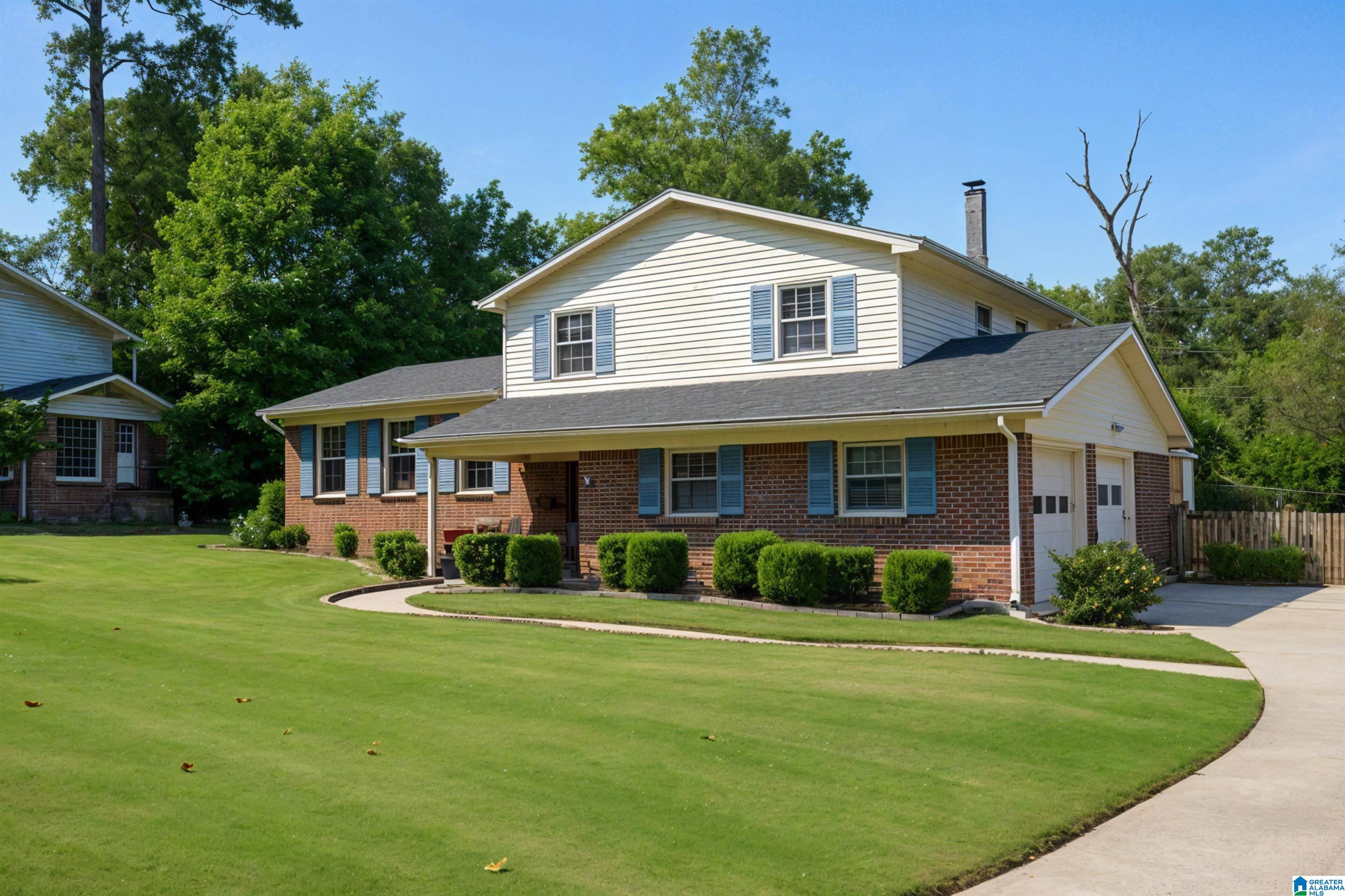 2305 BROOKLINE DRIVE