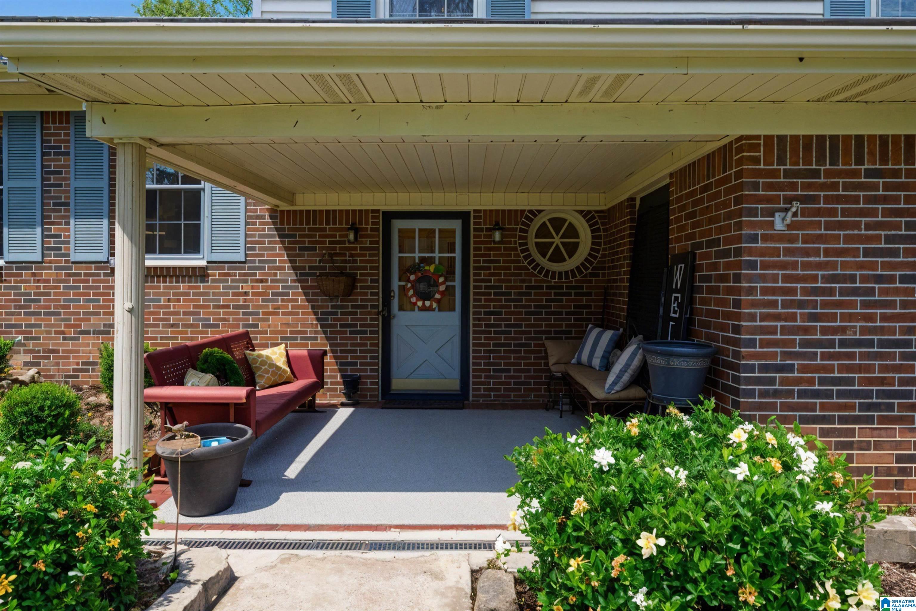 2305 BROOKLINE DRIVE