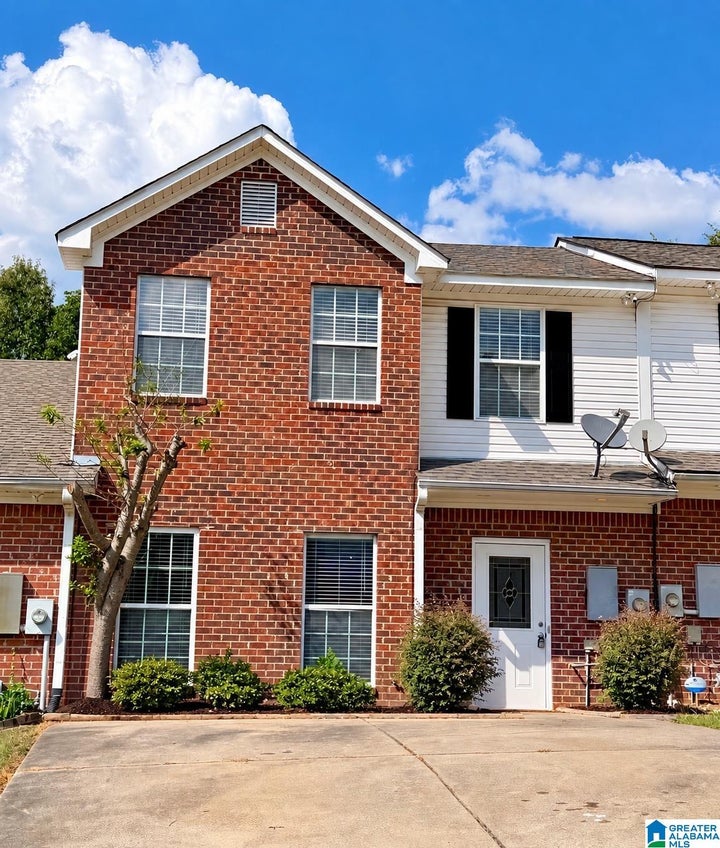 Photo 1 of 18 — 105 SHINE DRIVE, PELHAM, AL 35124