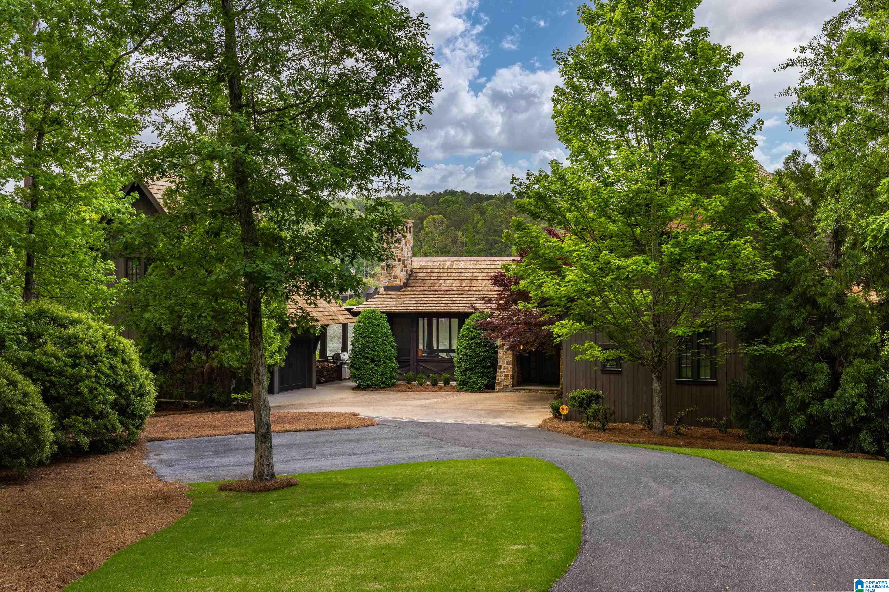 1186 WILLOW GLYNN WAY