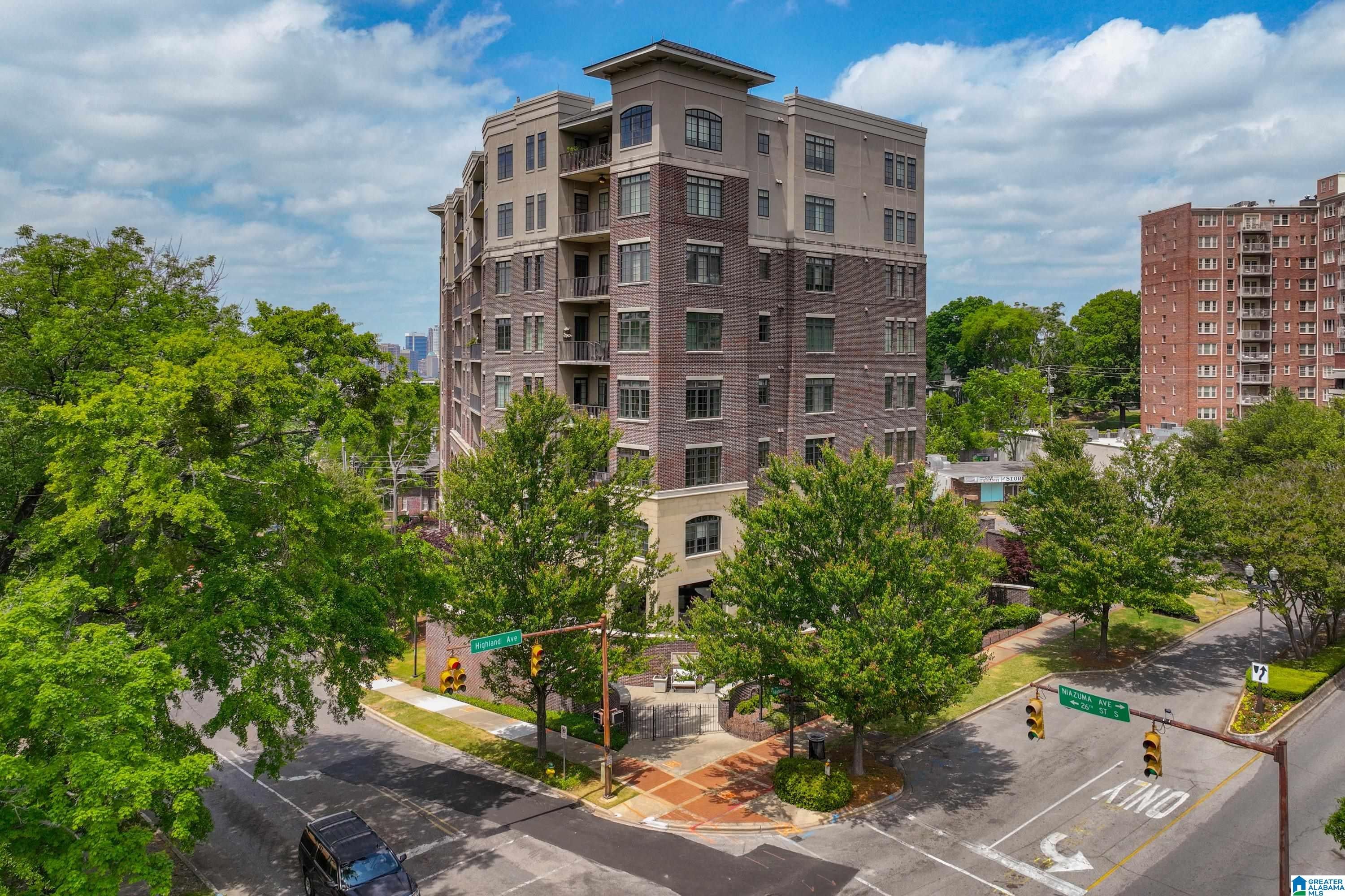 2600 HIGHLAND AVENUE S 604