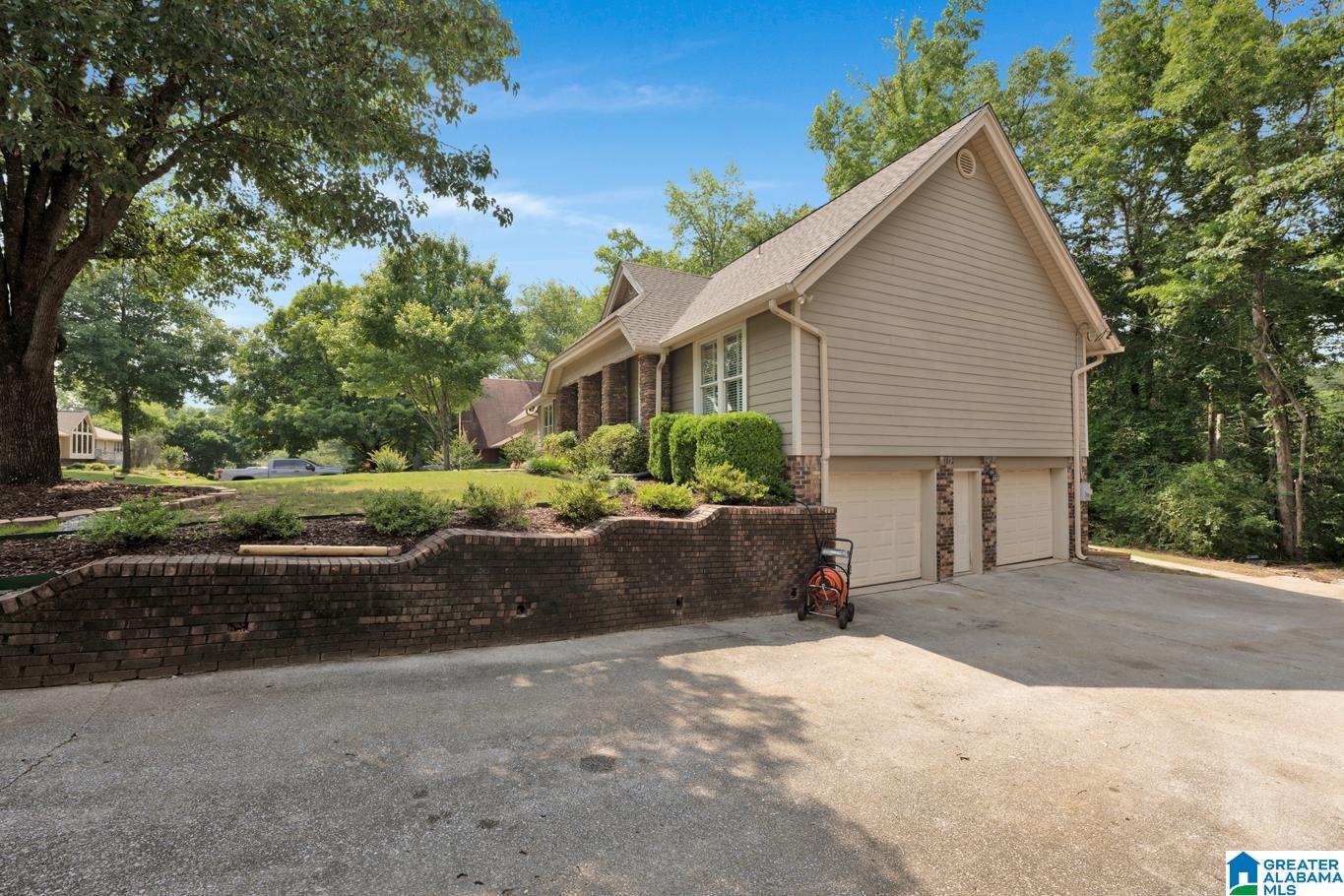 3258 TYROL LANE