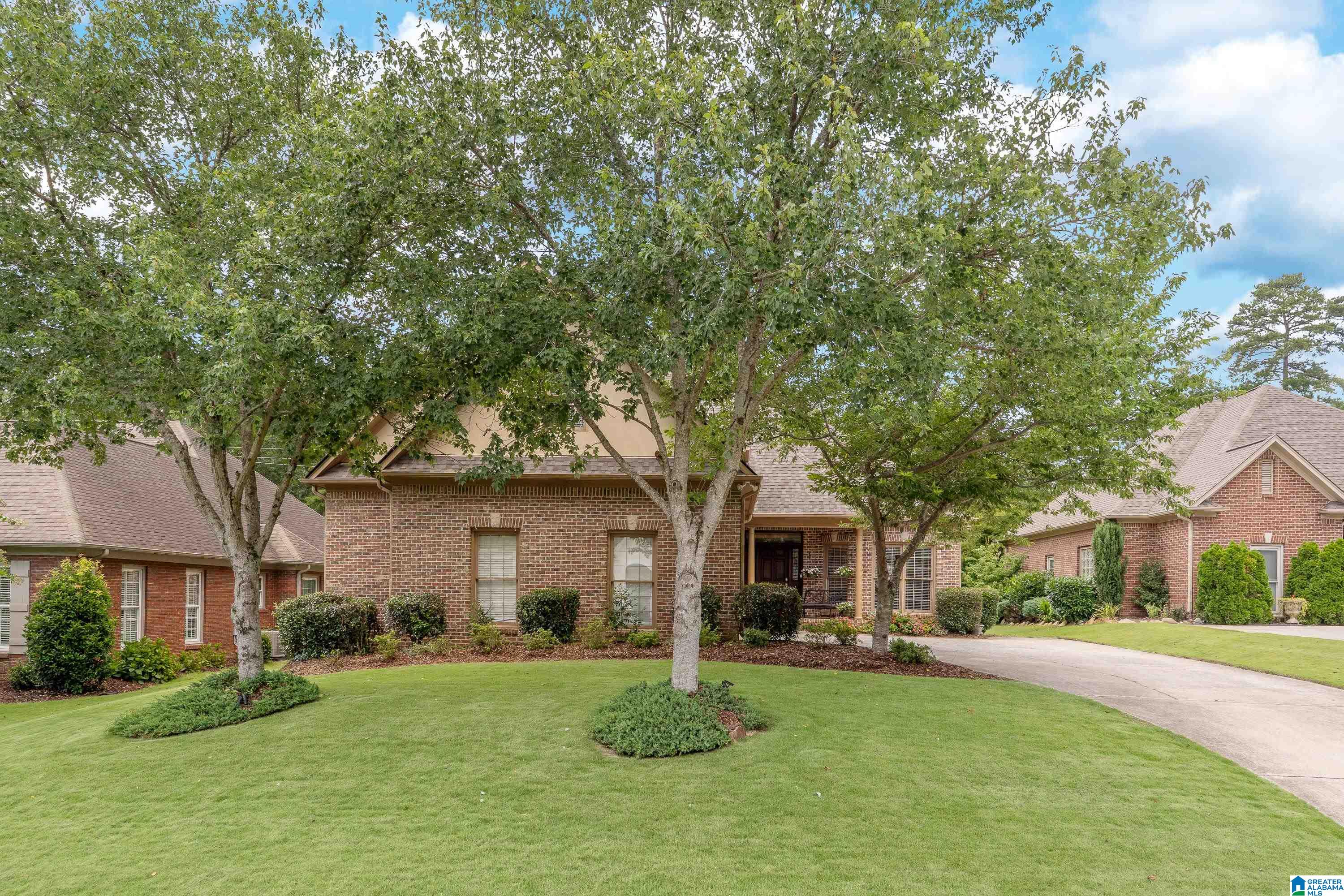 116 GREYSTONE GLEN DRIVE