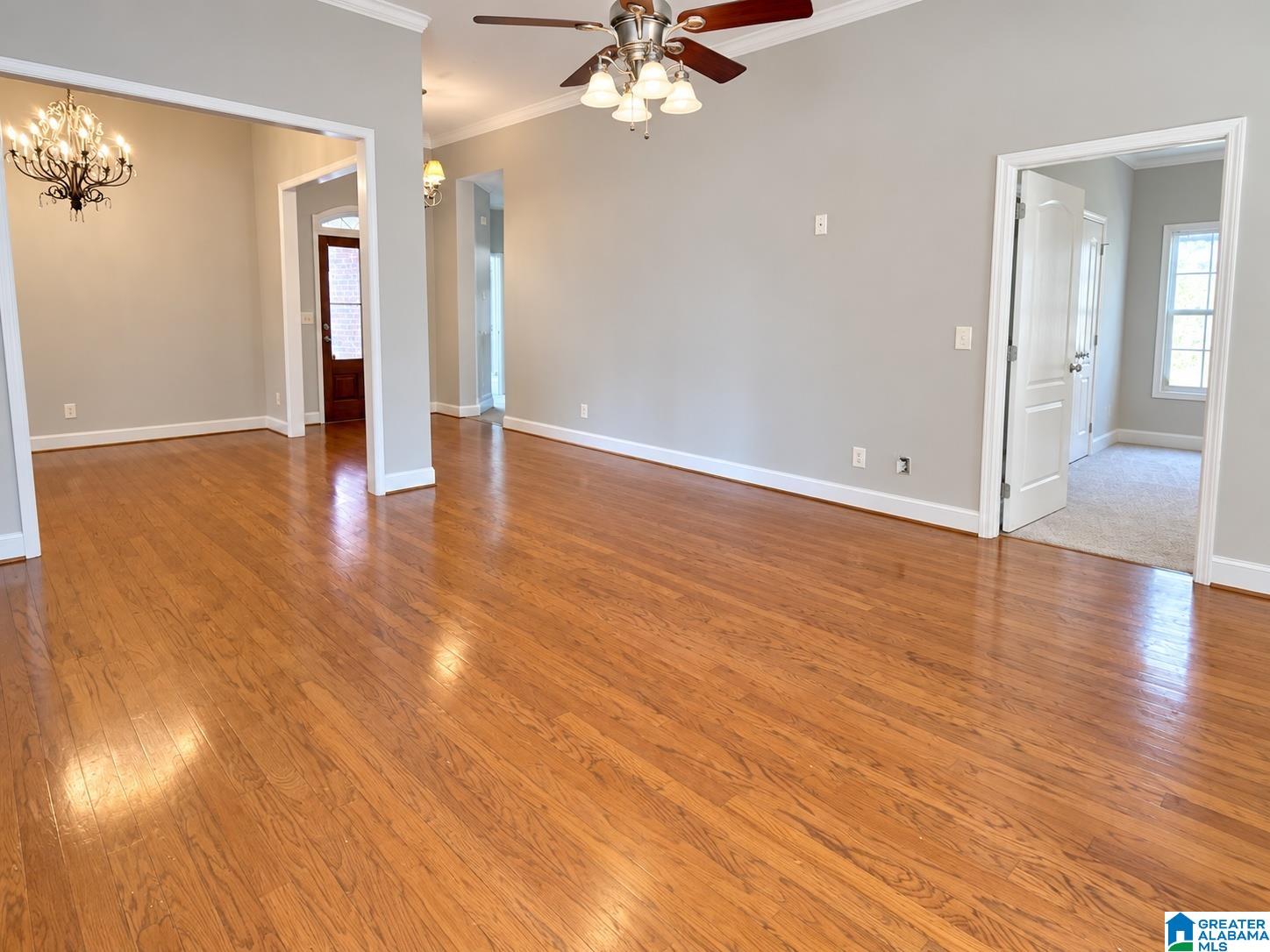 5421 MOORES CIRCLE