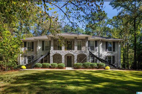 3821 RIVER RUN TRAIL VESTAVIA HILLS AL 35243