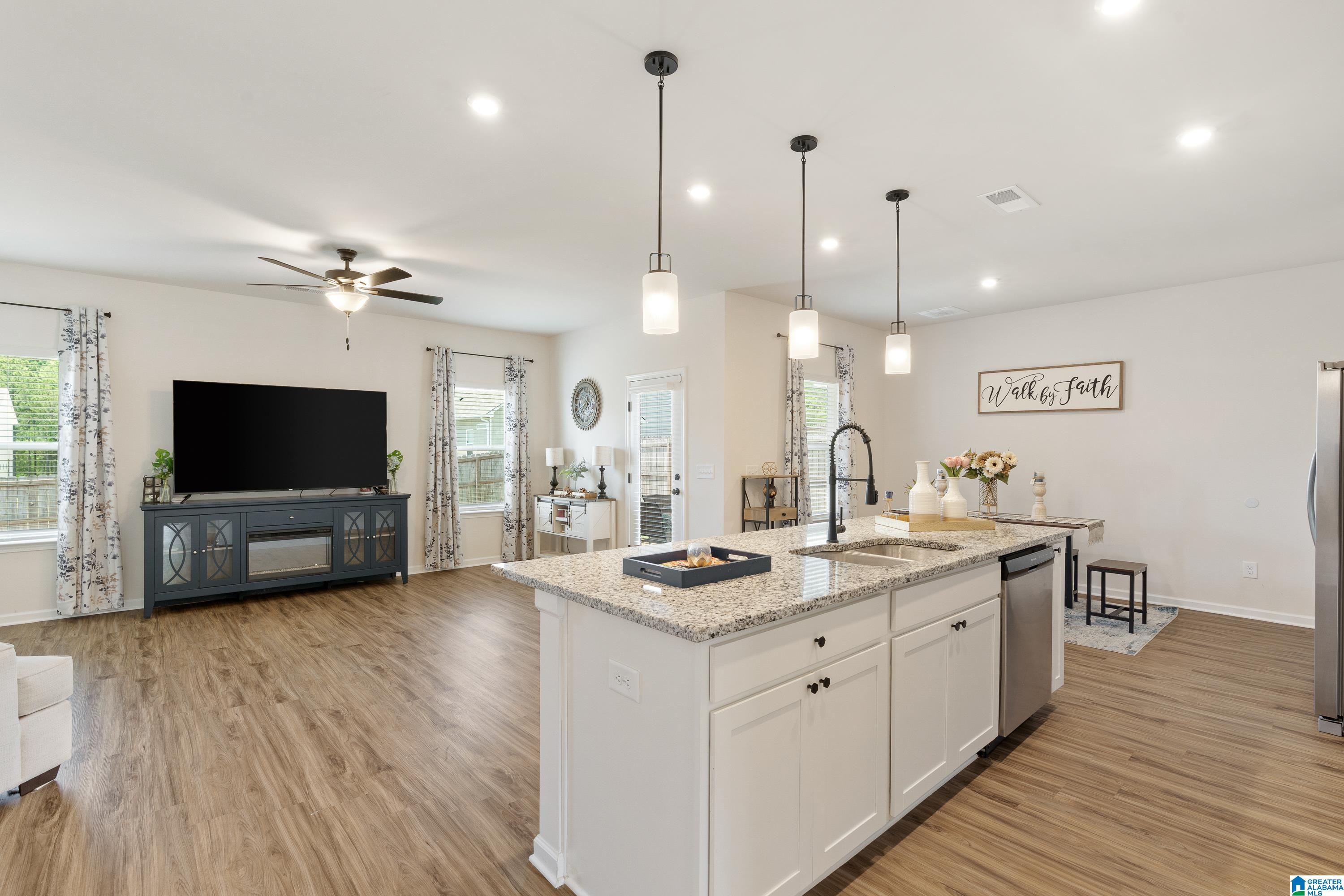 5252 CEDAR RIDGE ROAD