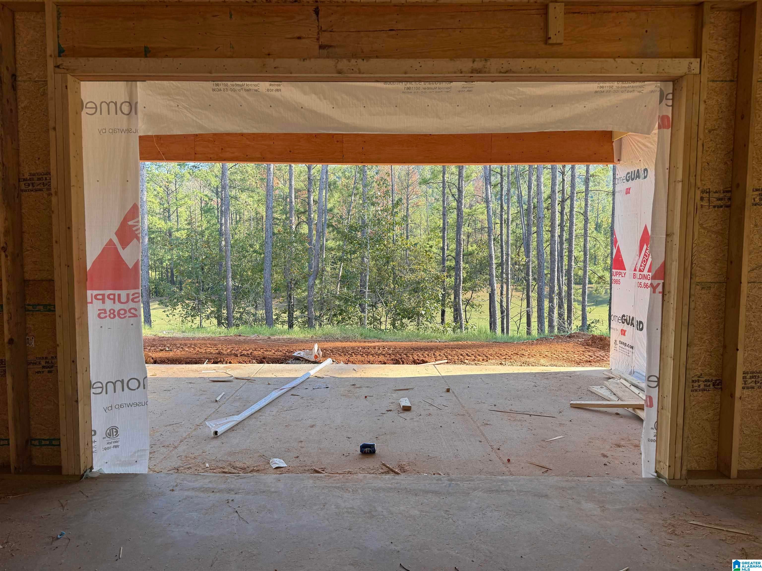 124 SINCLAIR GLEN