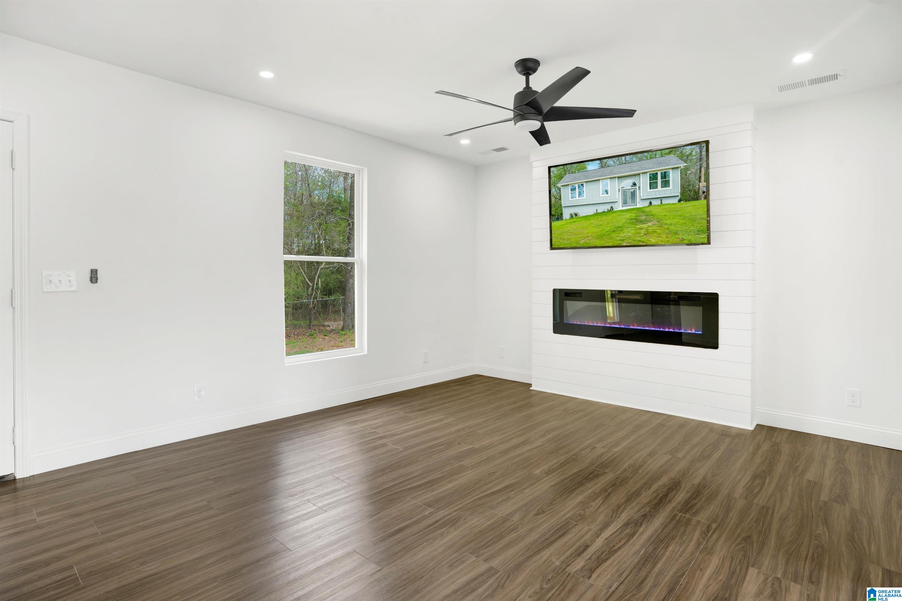 4874 SHADYVIEW DRIVE