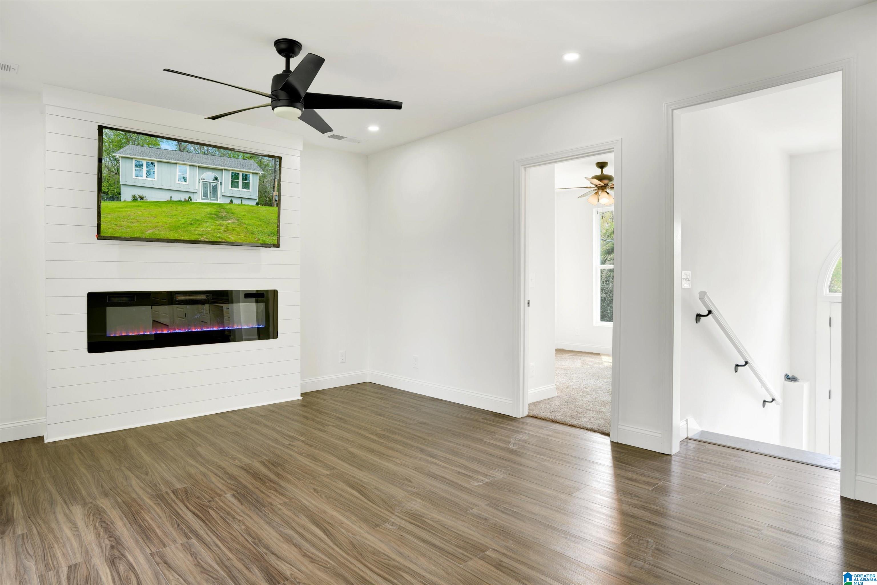 4874 SHADYVIEW DRIVE