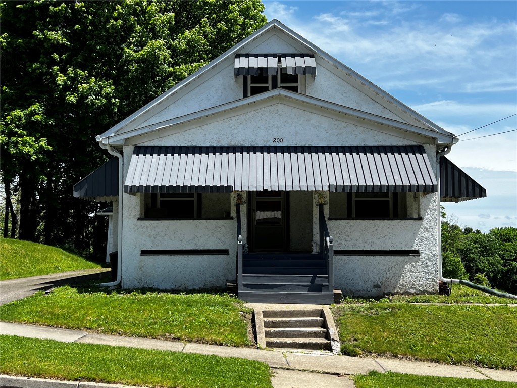 200 Bermond Avenue, Endicott, New York image 2