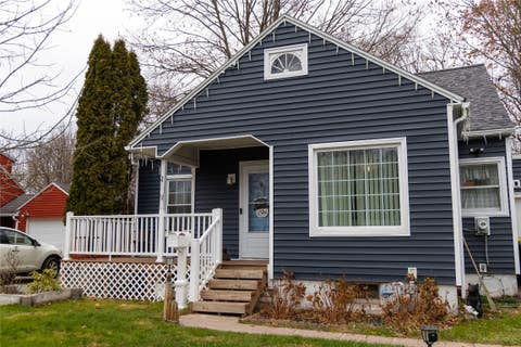 Photo for 321 Torrance Ave