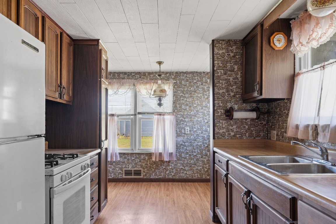 4 Ostrander Street, Glen Aubrey, New York image 8